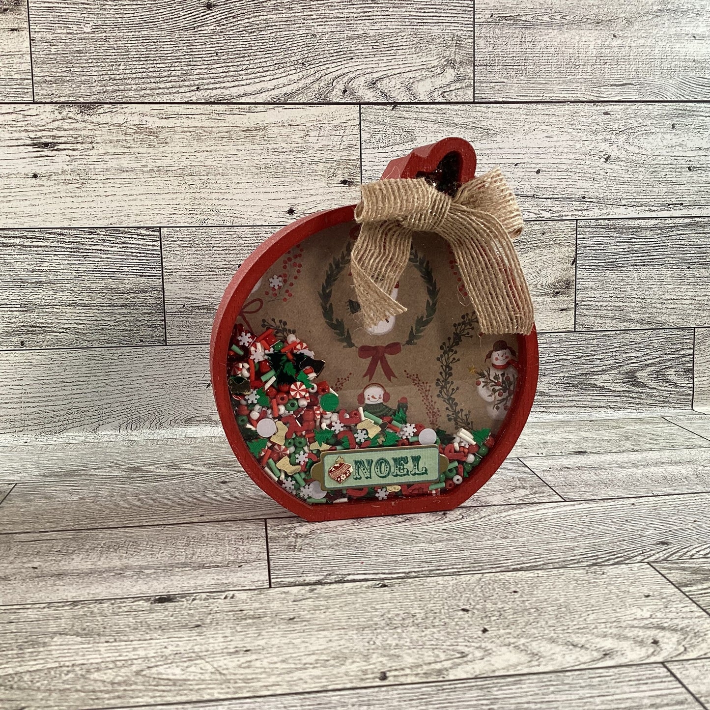 Christmas Decor -  Ornament Shape Chunky Wood Dry Shaker 2pc Set