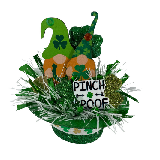AGD St Patrick's Decor - Pinch Proof Gnomes Top-hat Mini Centerpiece