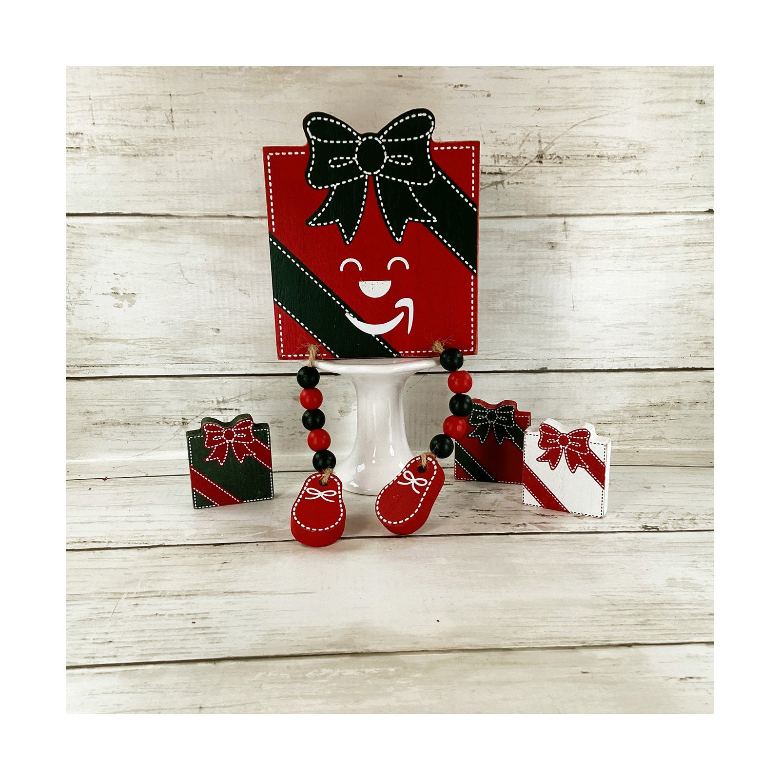 AGD Christmas Decor - AZ Smile Amazing Present Dangling Legs Sitter