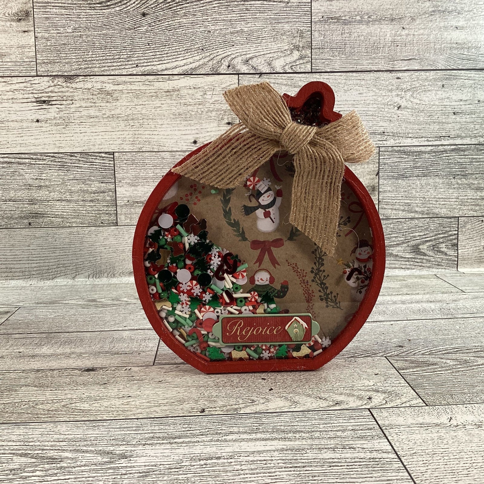 Christmas Decor -  Ornament Shape Chunky Wood Dry Shaker 2pc Set