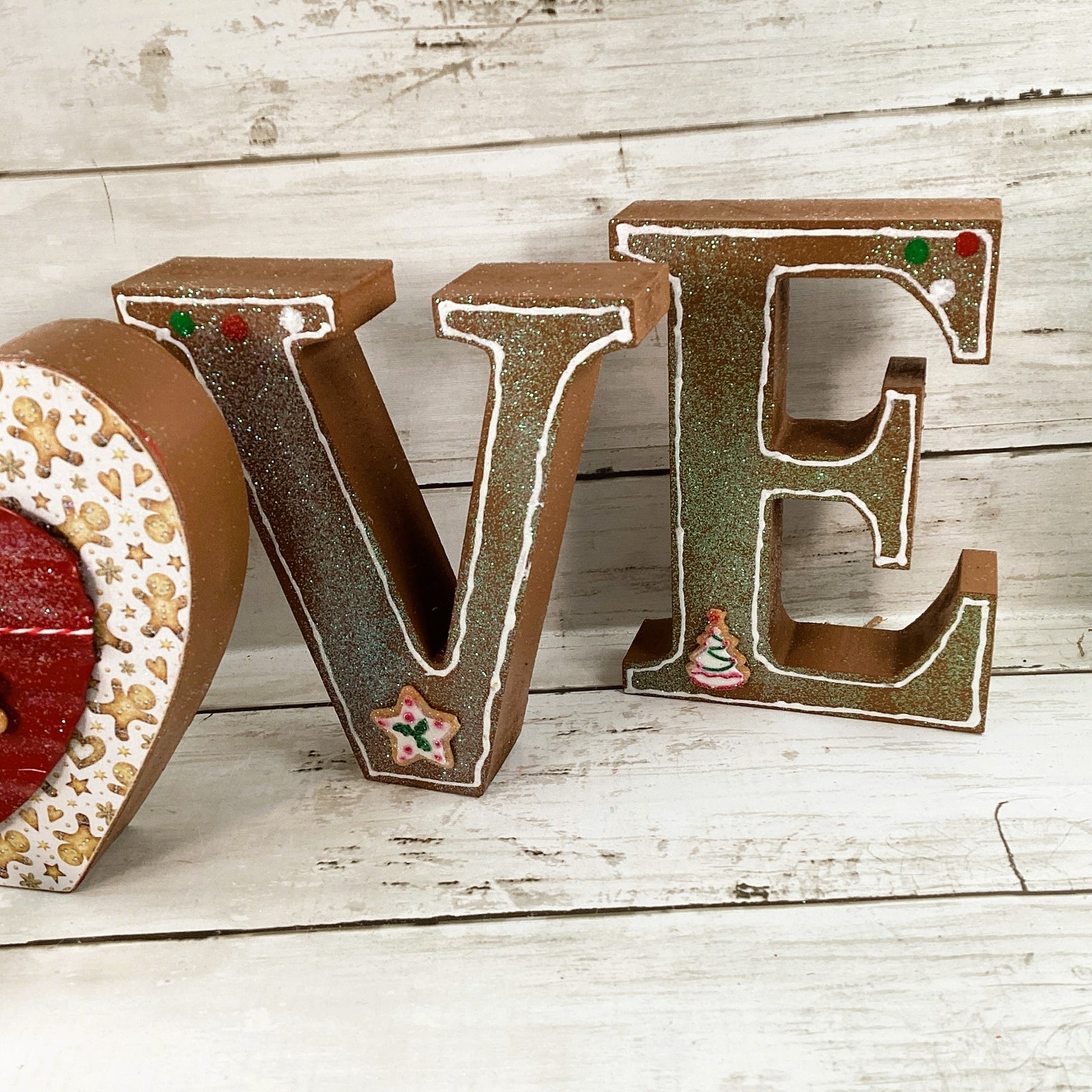 AGD Christmas Decor - Gingerbread Wood Heart Love Letters Word 3pc Set