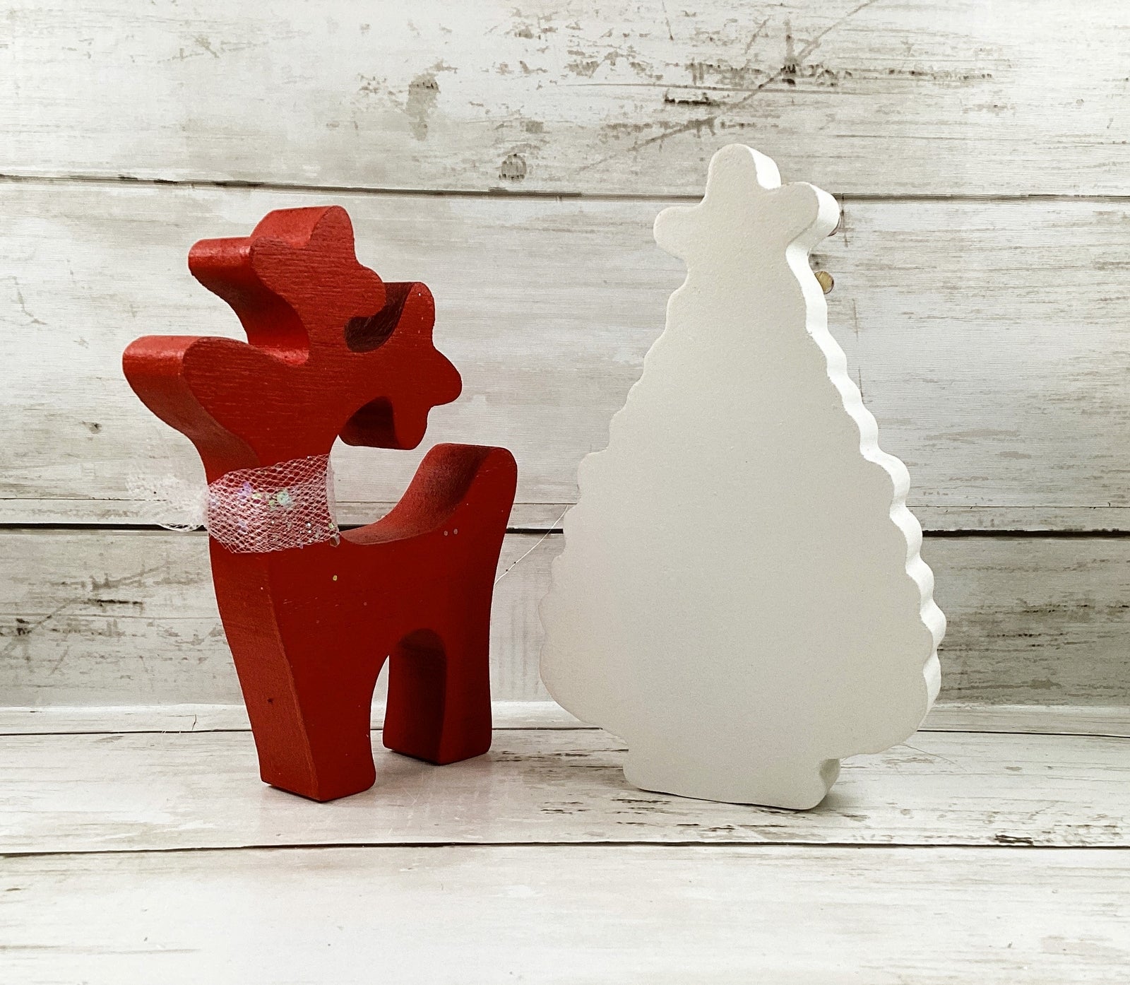 AGD Christmas Decor - Pink Red Mid Century Tree SM Reindeer Display 2pc