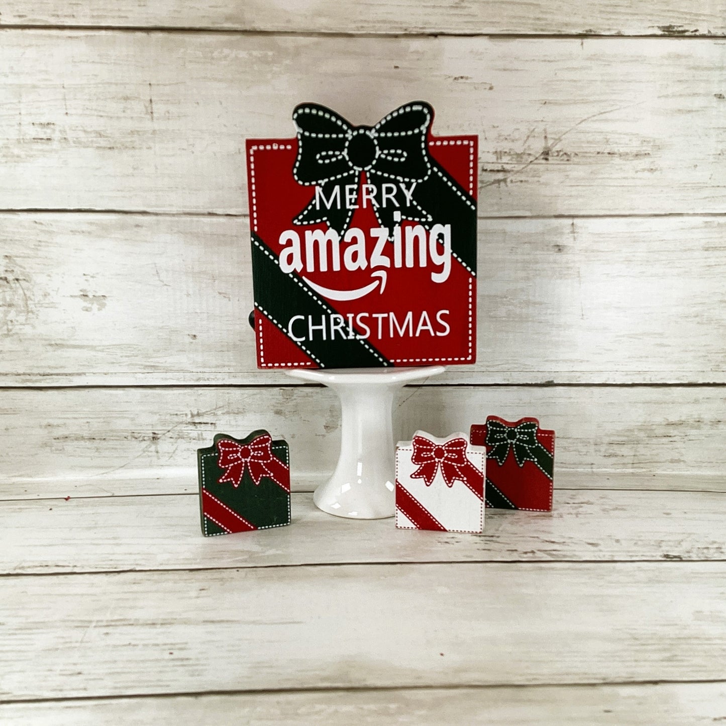 AGD Christmas Decor - AZ Smile Amazing Present Dangling Legs Sitter