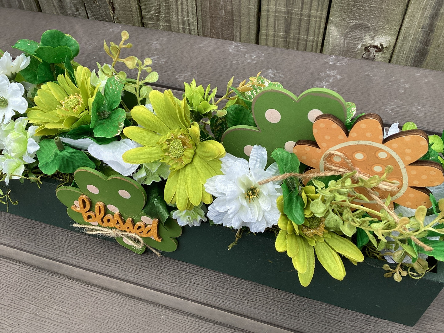 AGD Saint Patrick's Decor -  Shamrock Clover Flower Floral Display