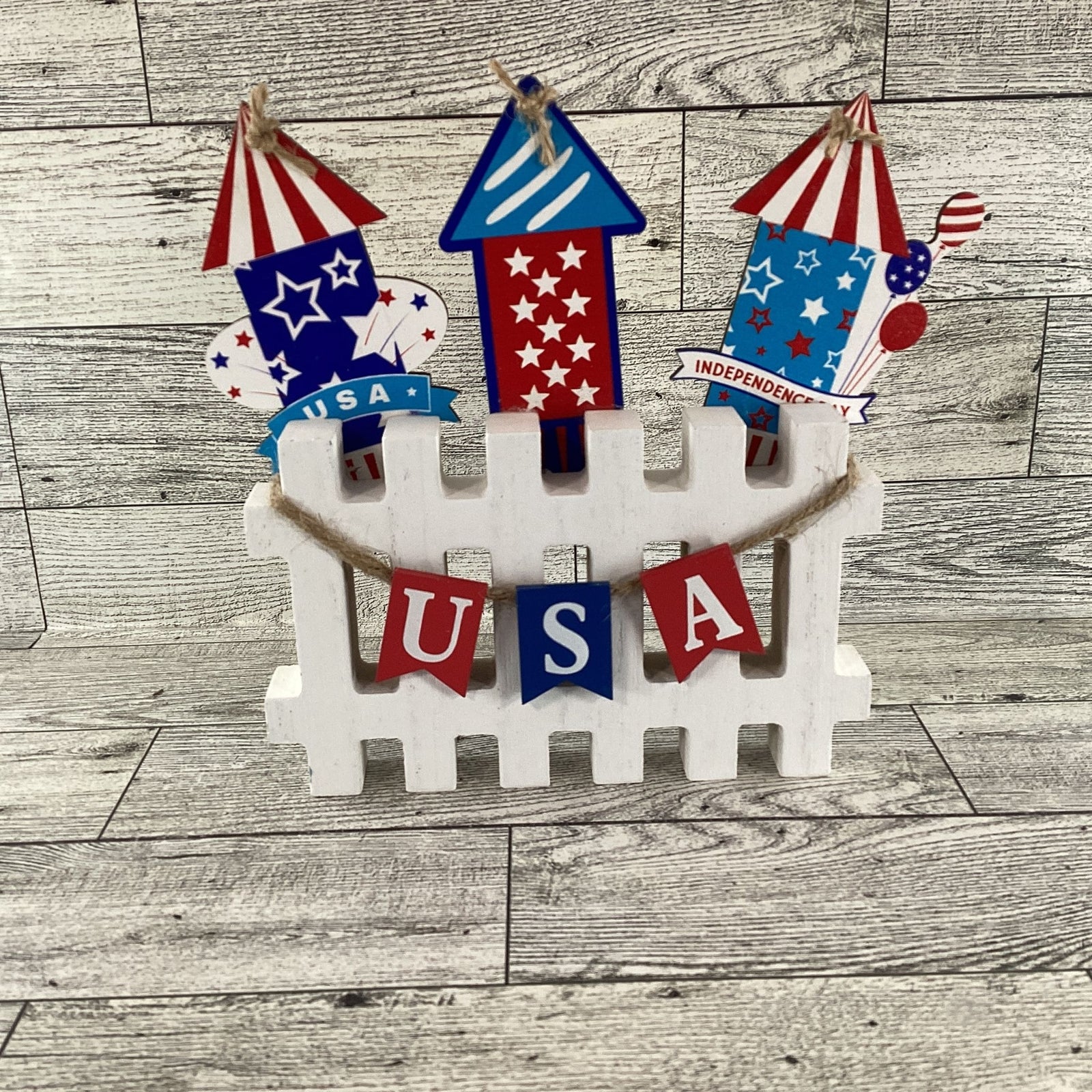 AGD Patriotic Decor - Chunky Wood USA Fireworks Fence Sitter