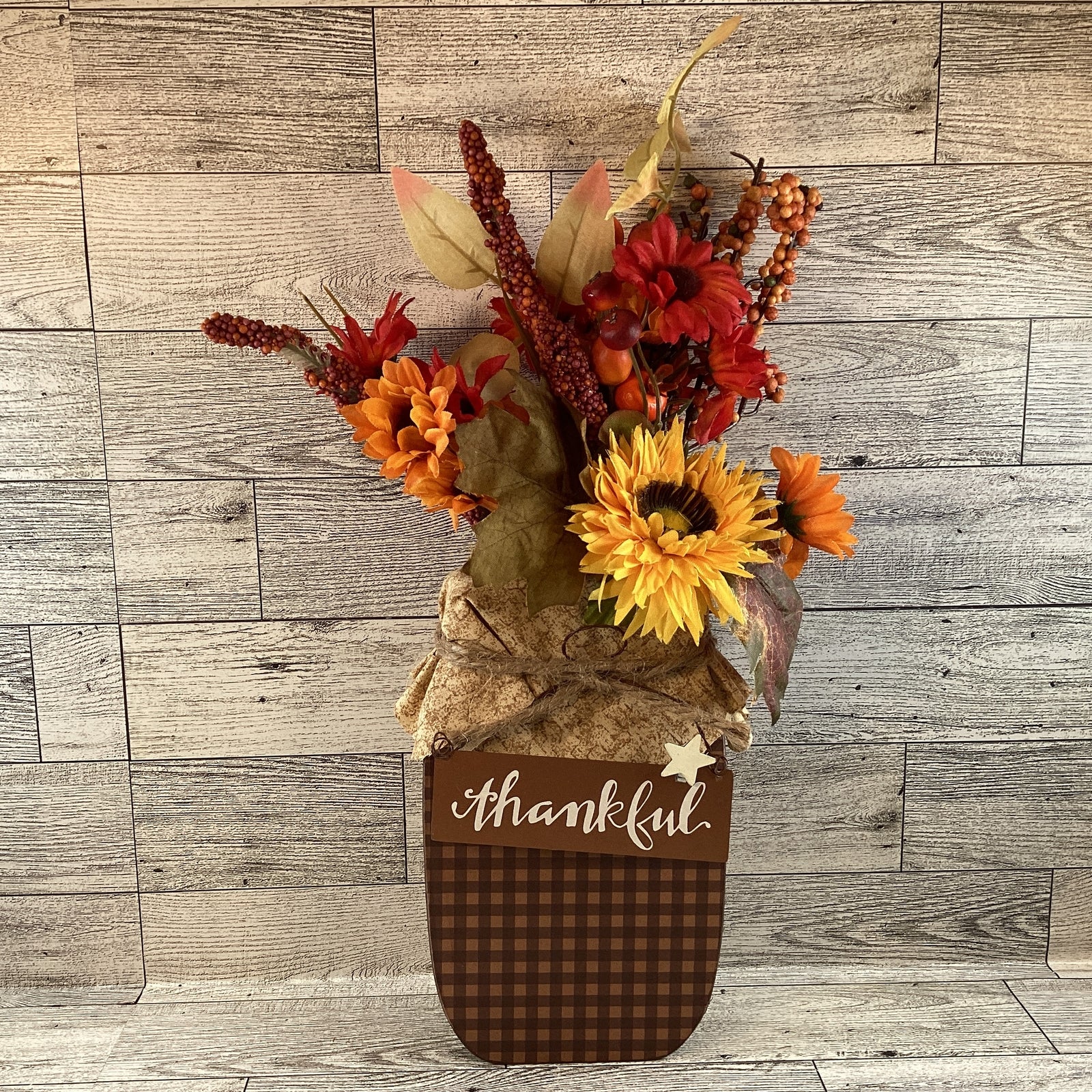 AGD Fall Decor - Autumn Grateful Thankful Floral Wood Mason Jar Display