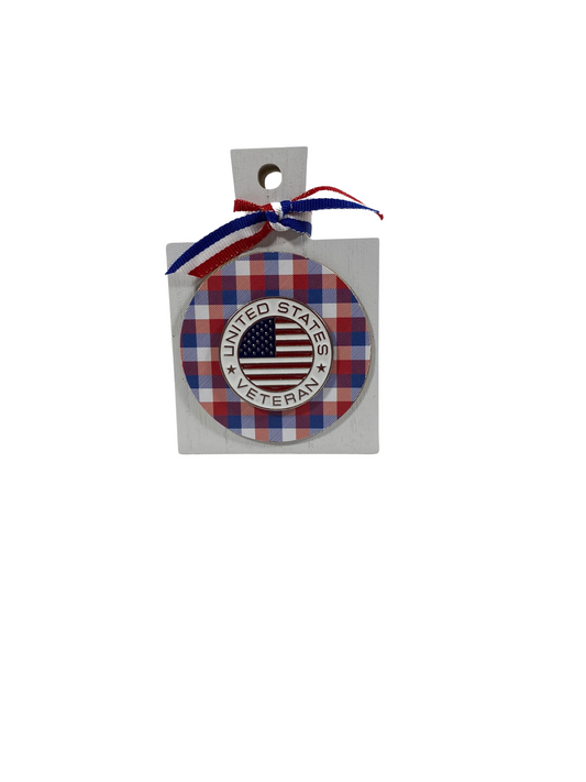 AGD Patriotic Decor - United States Veteran Mini Cutting Board Tier Tray Sign