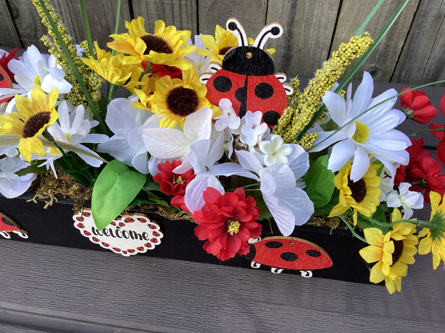 AGD Spring Decor - Welcome Summer Lady Bug Floral Display Centerpiece