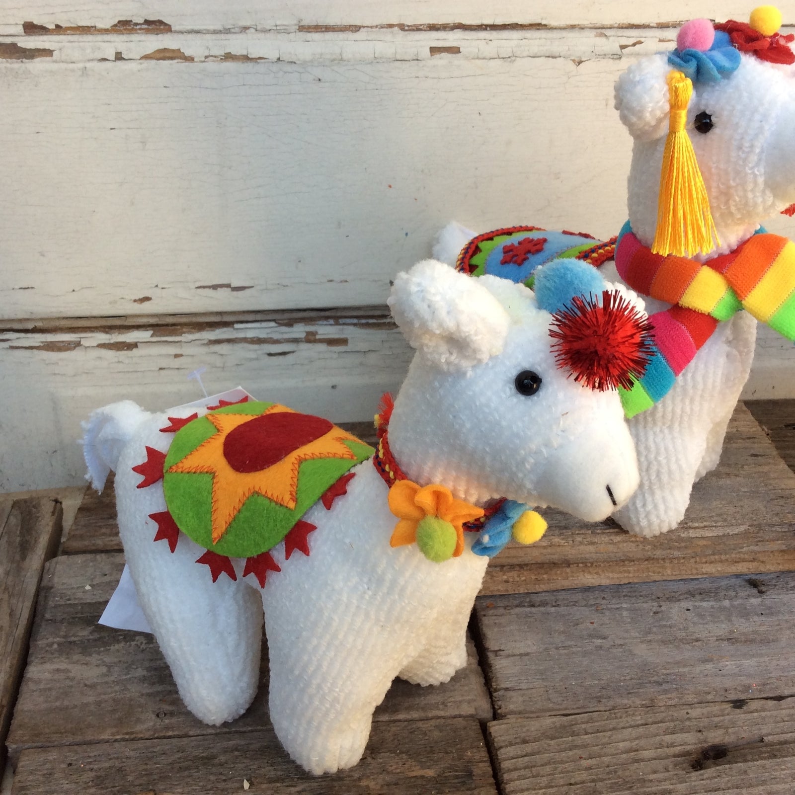 Gerson Christmas Decor - Plush Stuffed Llama Figurines 3pc Set