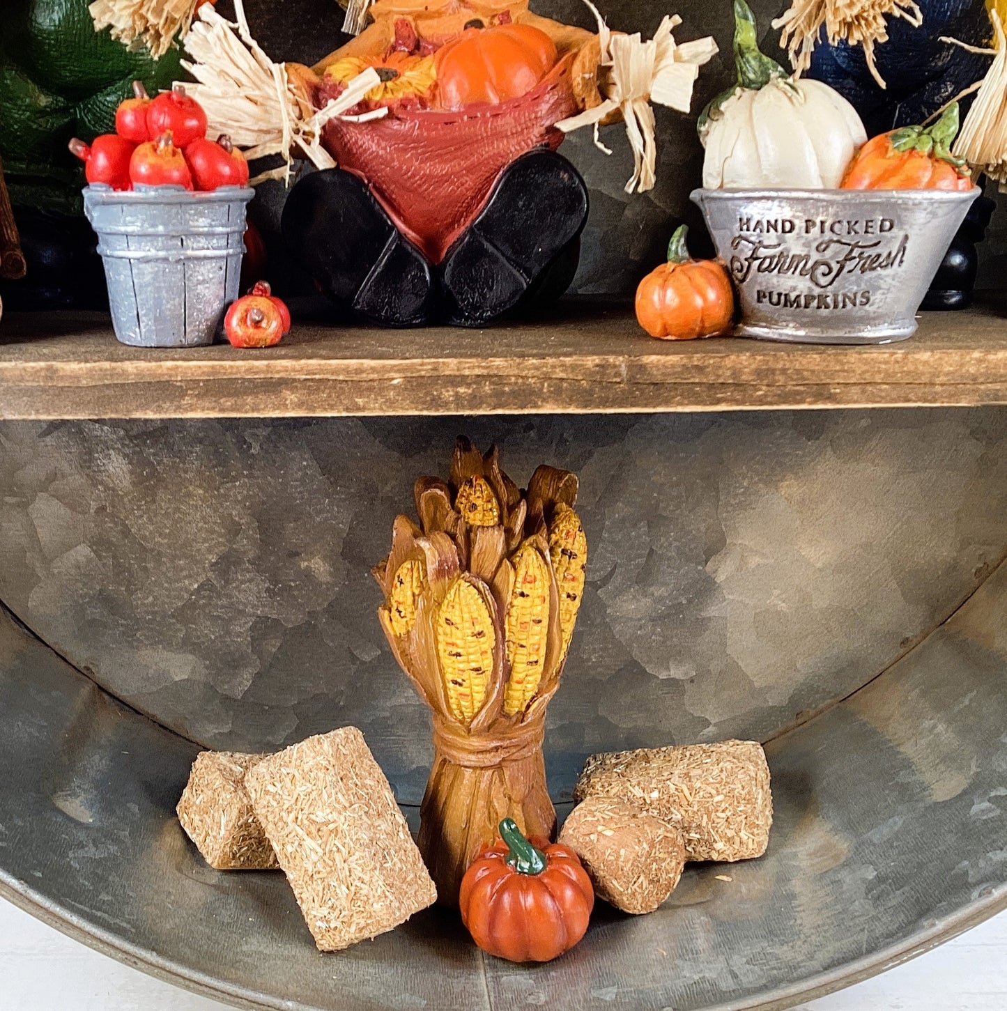 AGD Fall Decor - Resin Scarecrows Village Scene Metal Wall Shelf