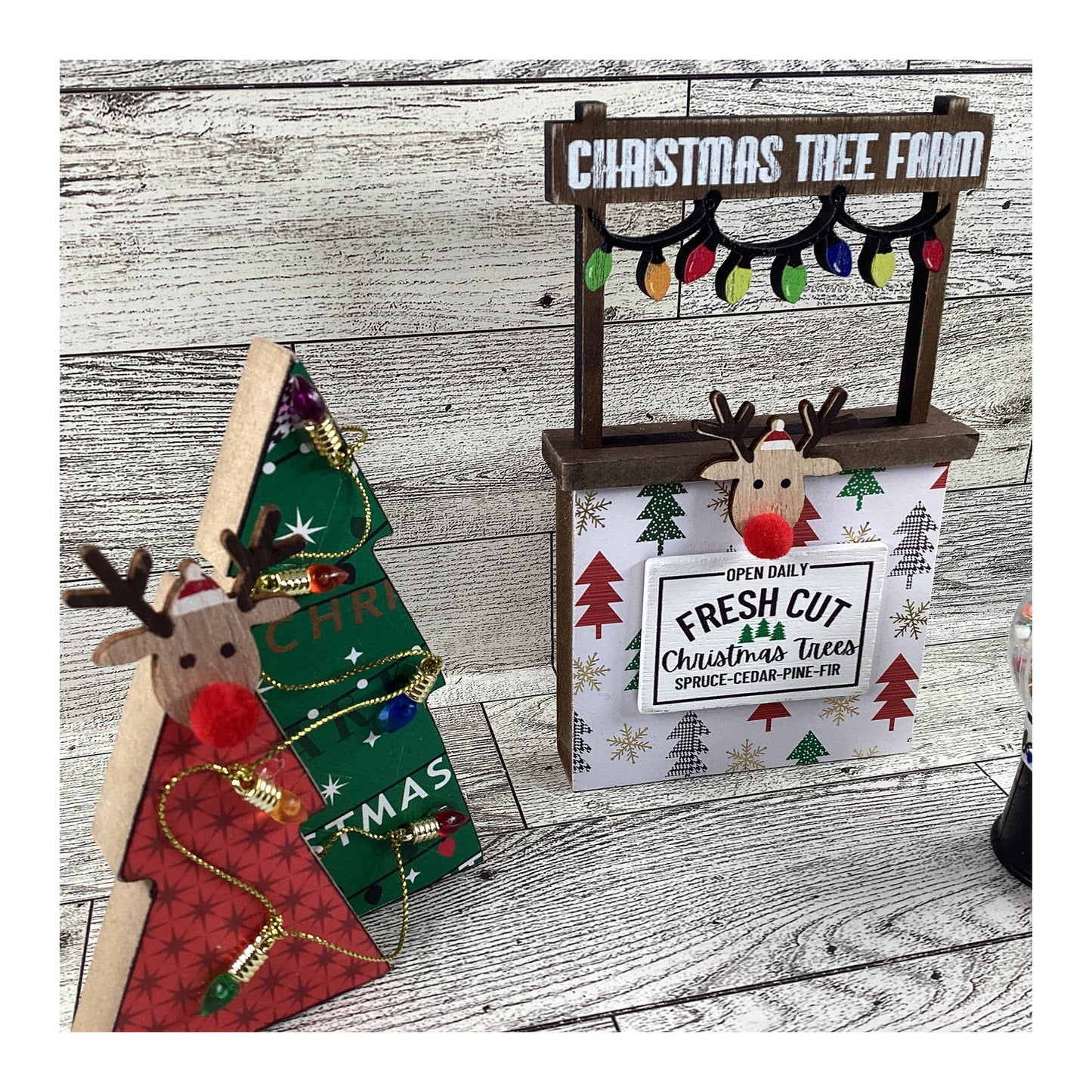 AGD Christmas Decor - Reindeer Tree Farm Booth Tier Tray 4pc Set