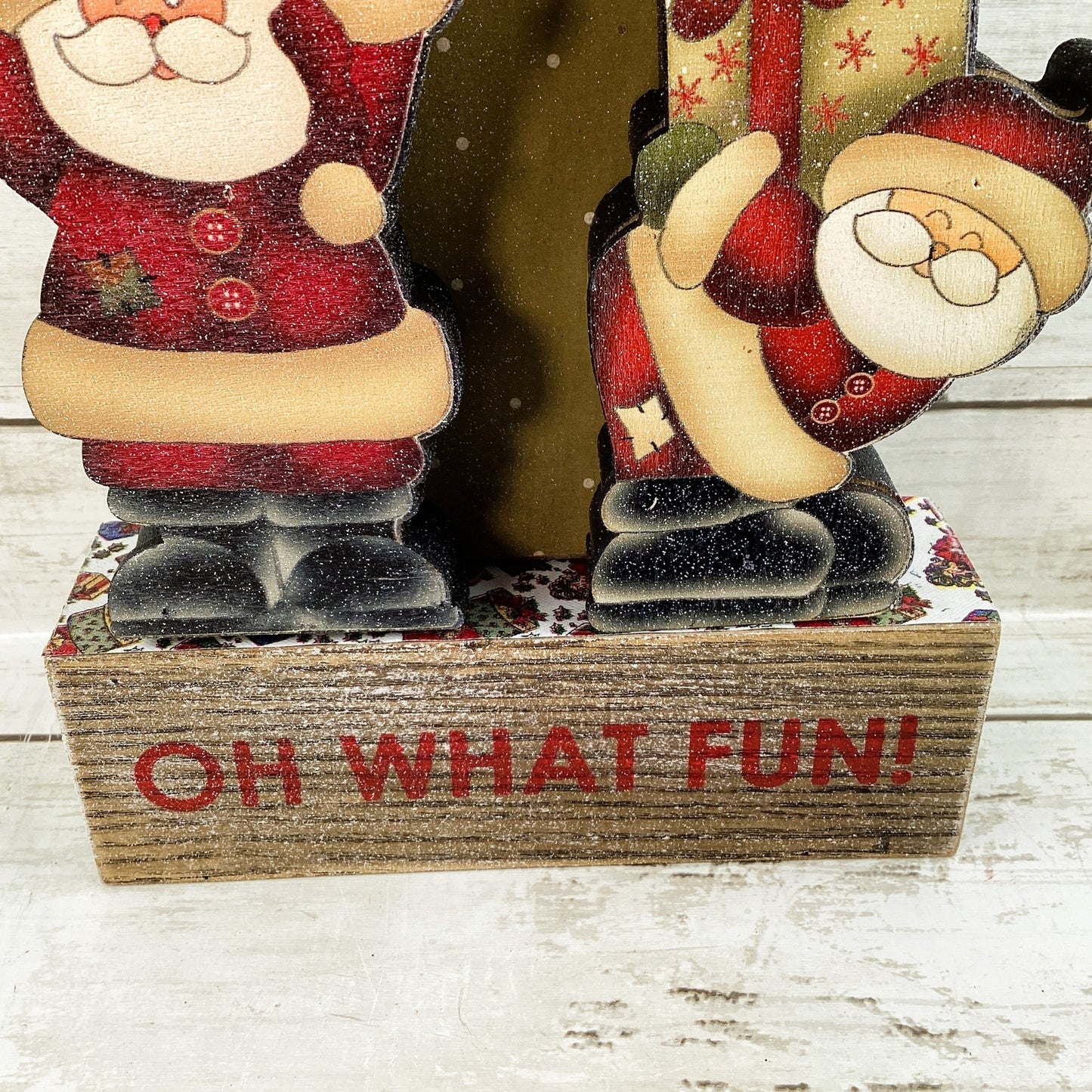 AGD Christmas Decor - Farmhouse Oh What Fun Santa with Gifts Tree 2pc Set