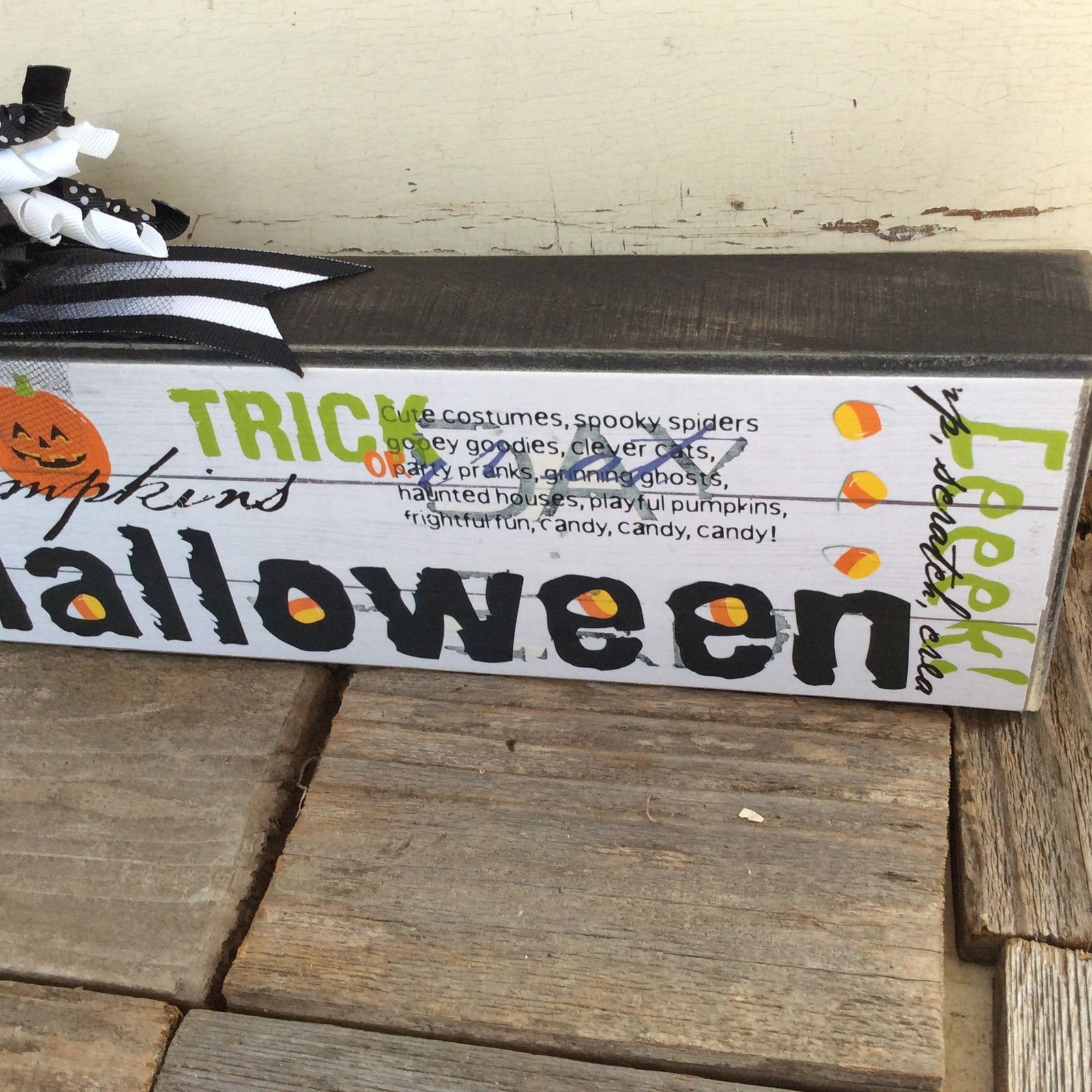 AGD Halloween Decor - Sentiments Collage Mantle Box Sign
