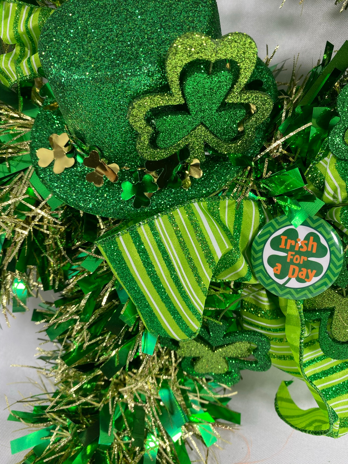 AGD St Patrick's Decor - Green Gold Tinsel Shamrock Wreath