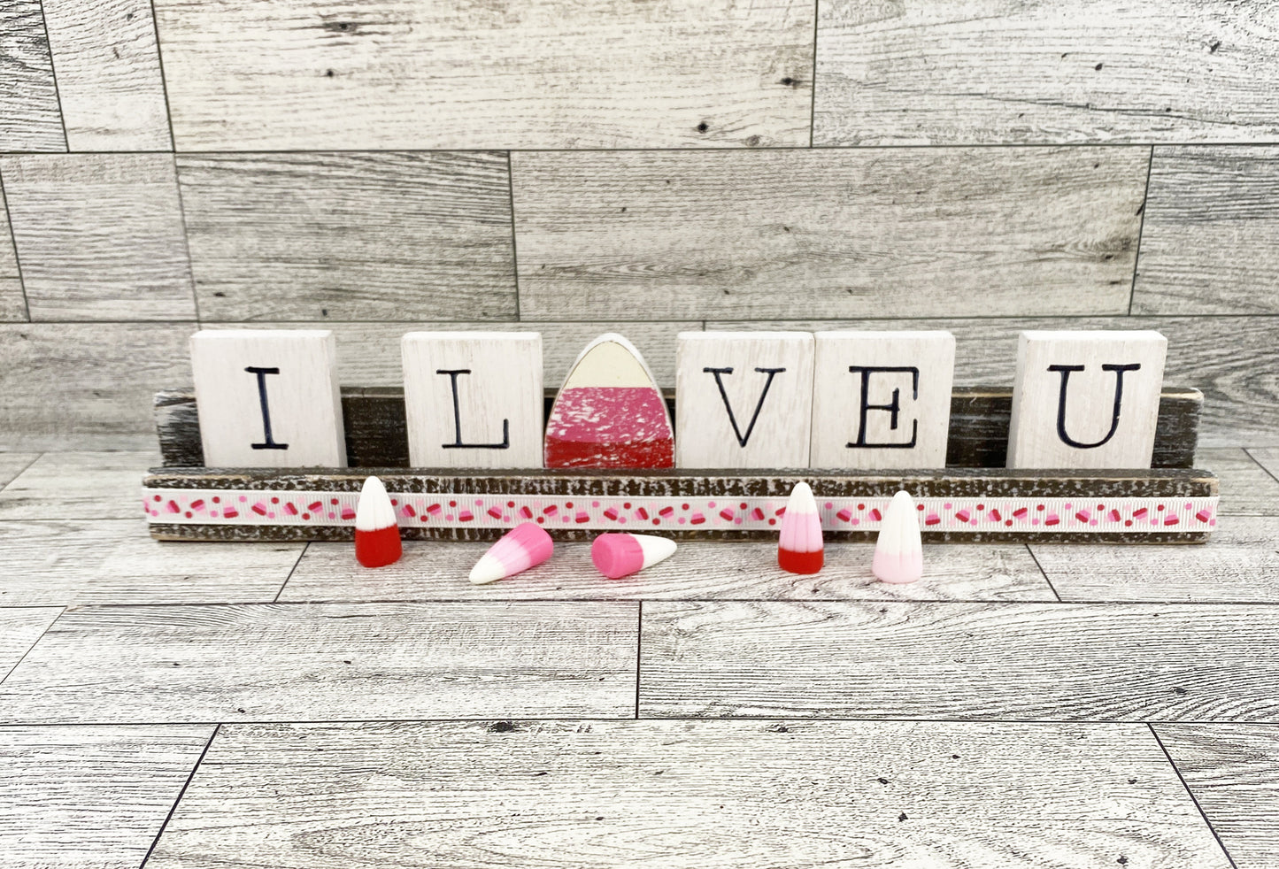 AGD Valentines Decor - I Love You  Candy Corn Tile Tray Decor