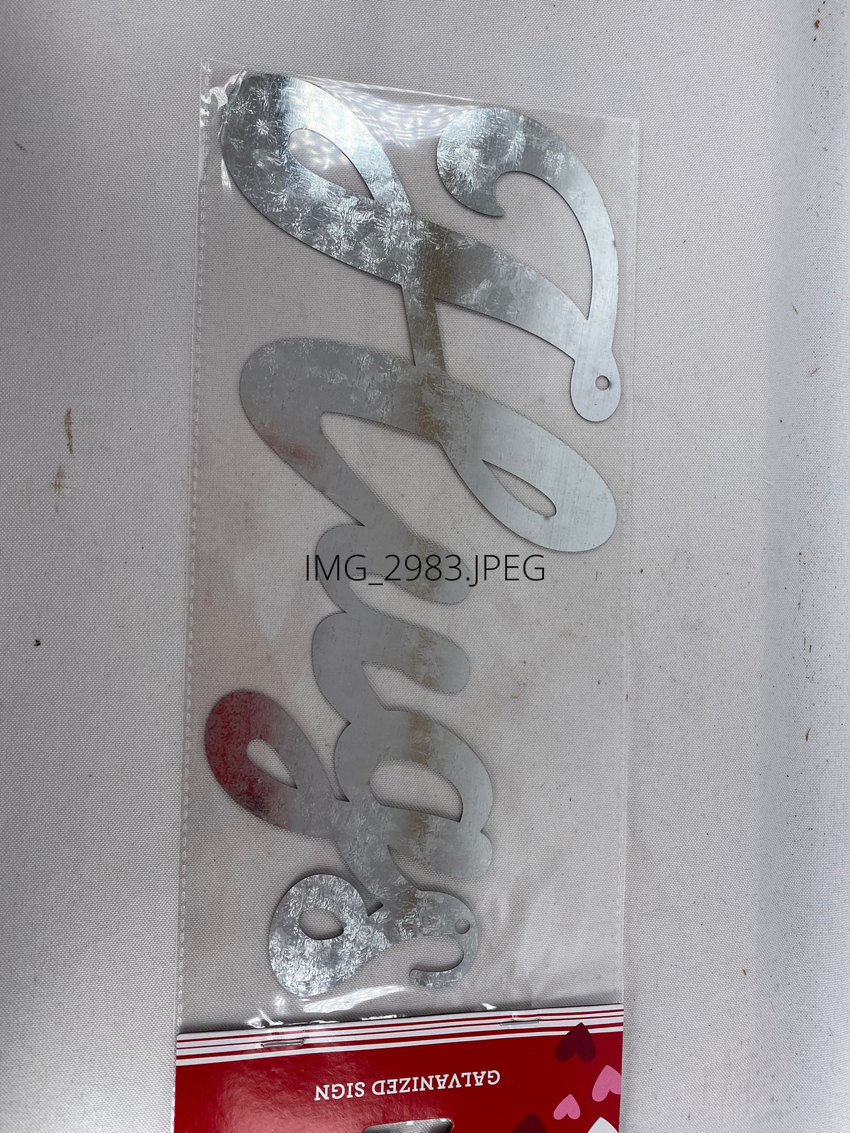 DT Valentines Craft Supply - Hugs Kisses XOXO Metal Die Cut Words