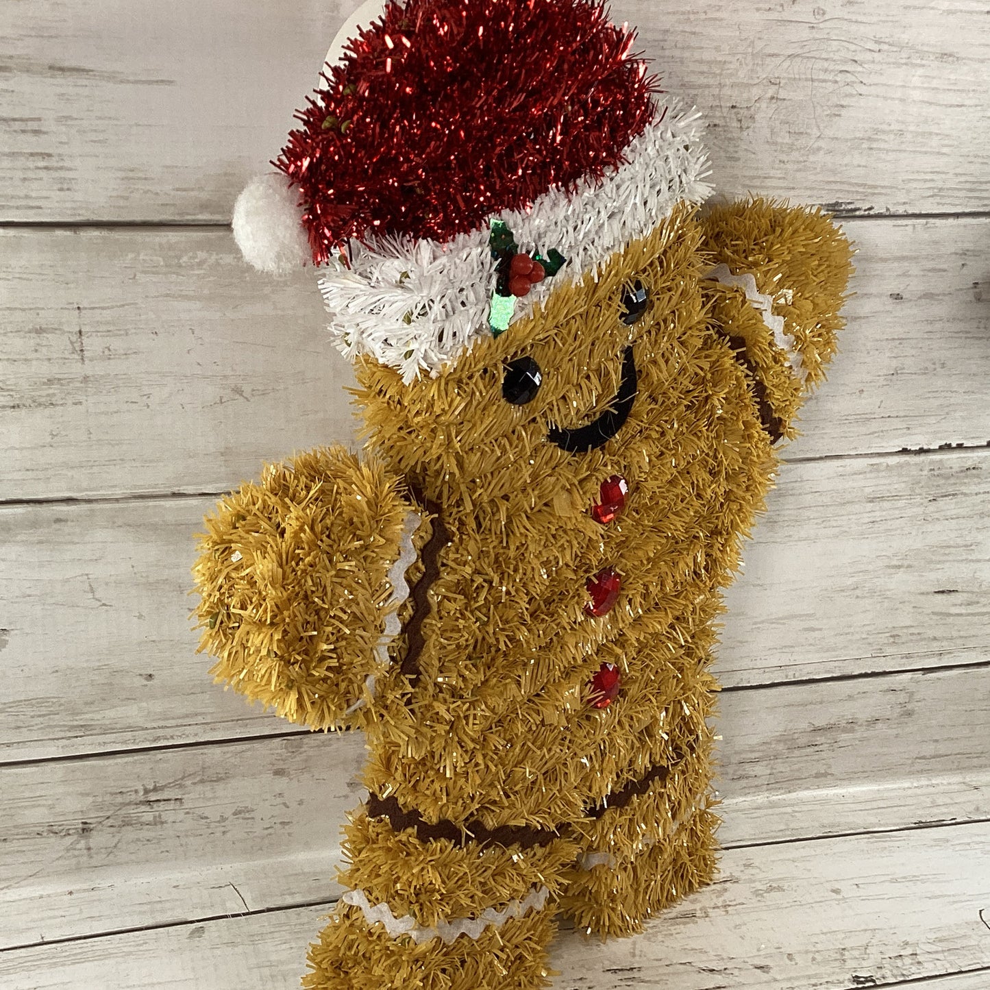 DT Christmas Decor - 3D Standing Tinsel Gingerbread Man 12inch tall