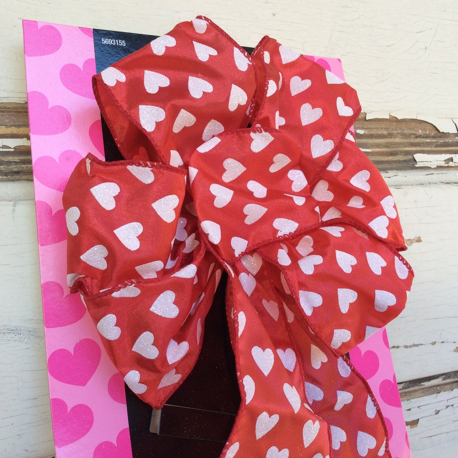 HL Valentines Decor - Premade Red White Glitter Heart 7 inch Bow