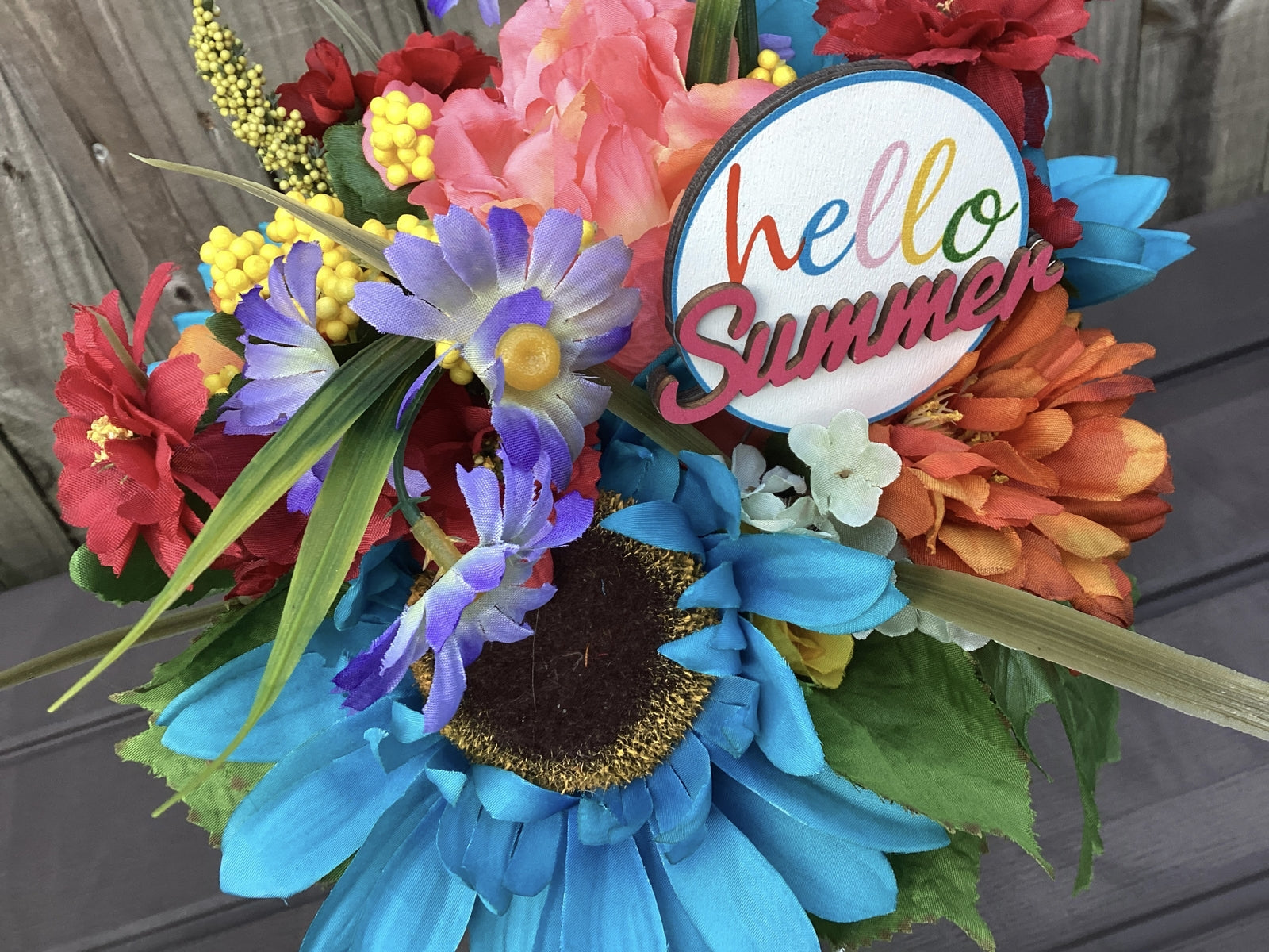 AGD Summer Decor - Hello Summer Galvanized Floral Display