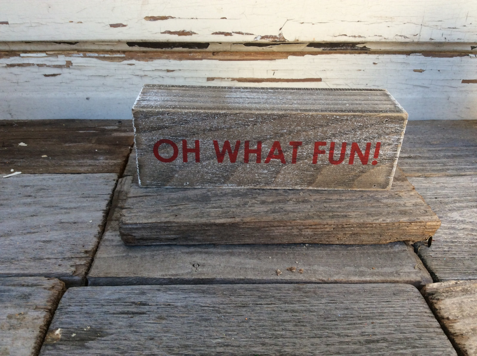 AGD Christmas Decor - Oh What Fun! Prim Wood Sleigh Display