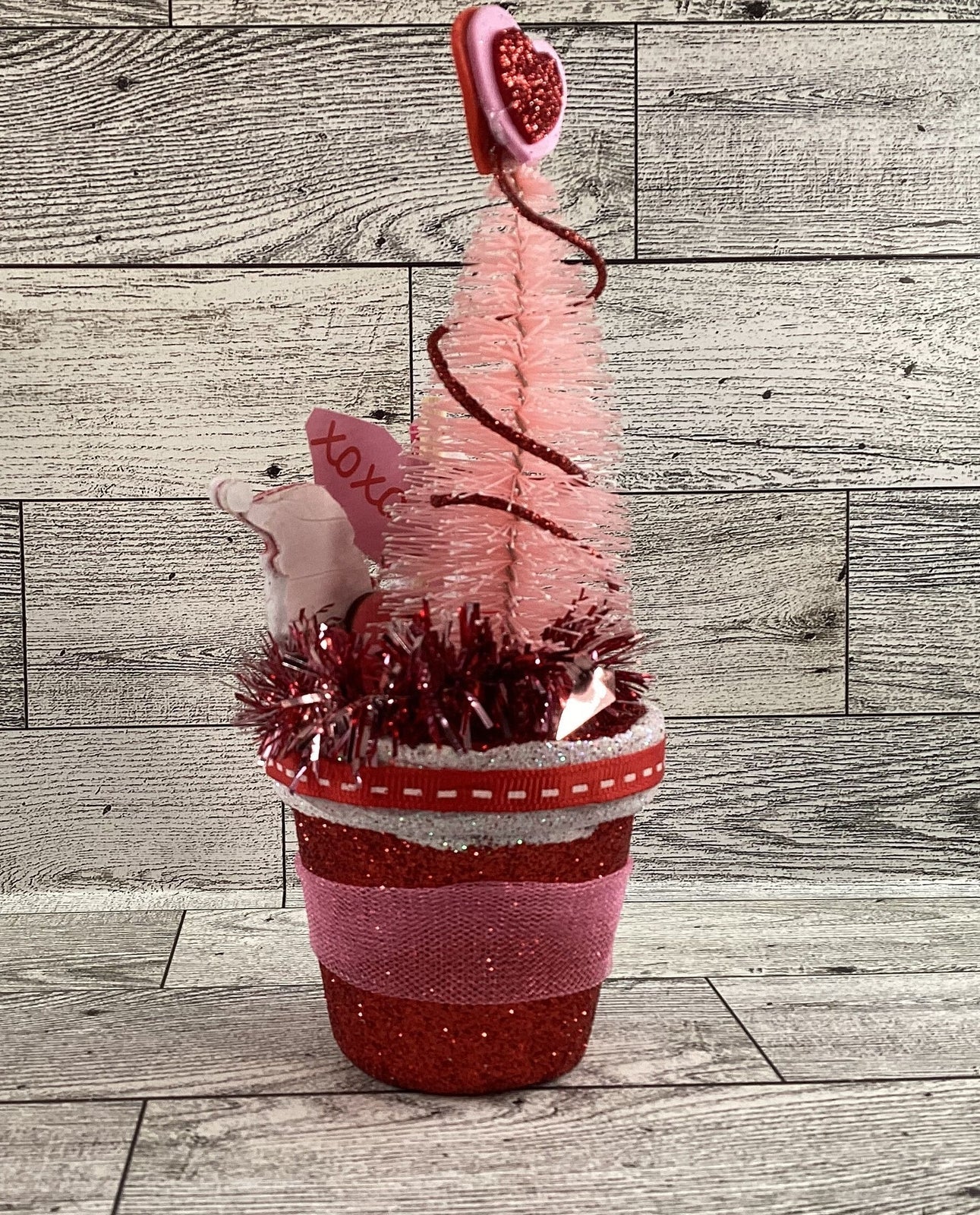 AGD Valentines Decor - Small Potted XOXO Gnome Sisal Tree Tabletop Display