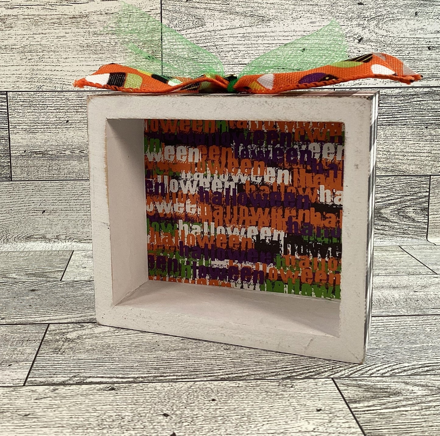 AGD Halloween Decor - Kitty Candy Corn Cat Box Sign