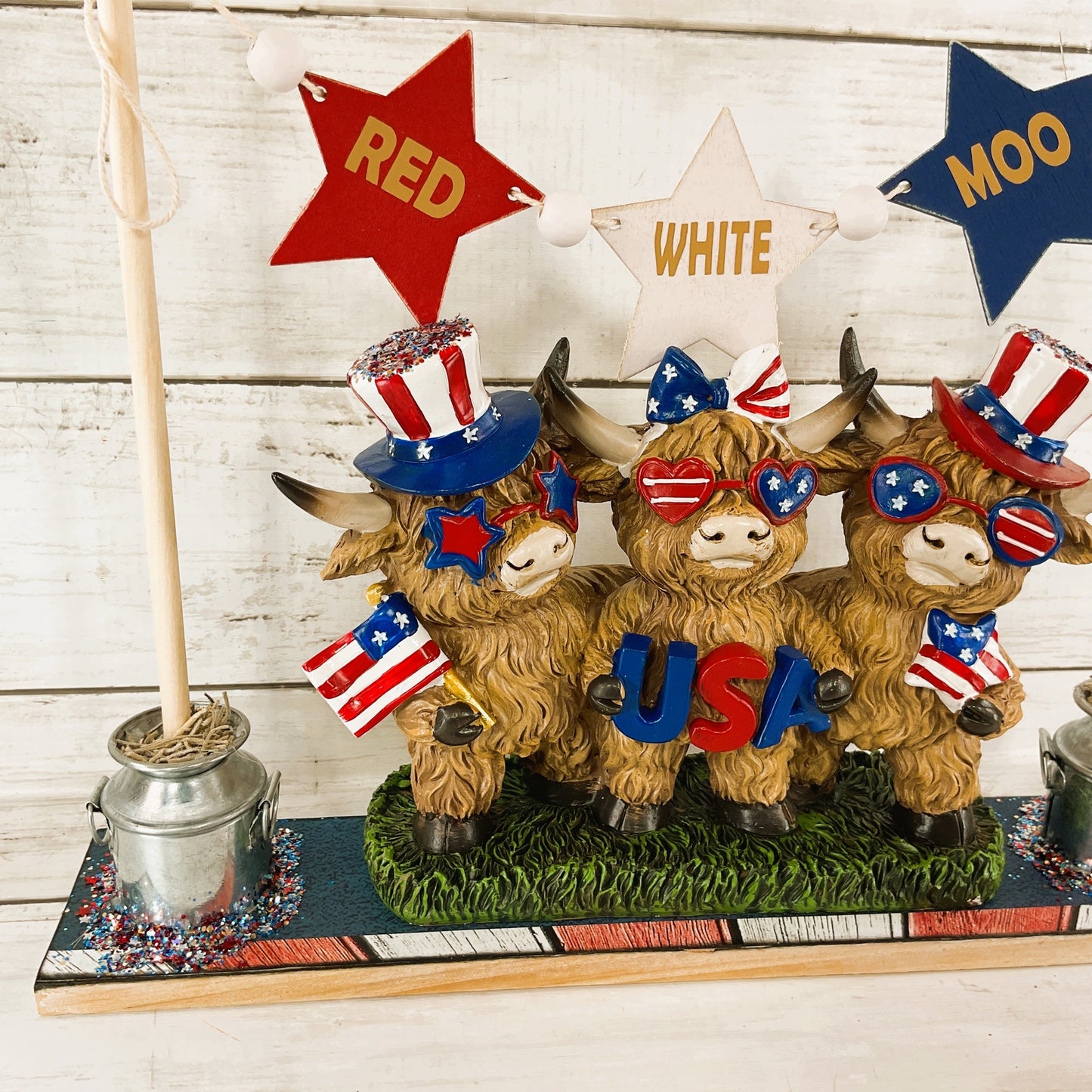 AGD Patriotic Decor - Red White Moo July 4th Highland Cows Banner Stand