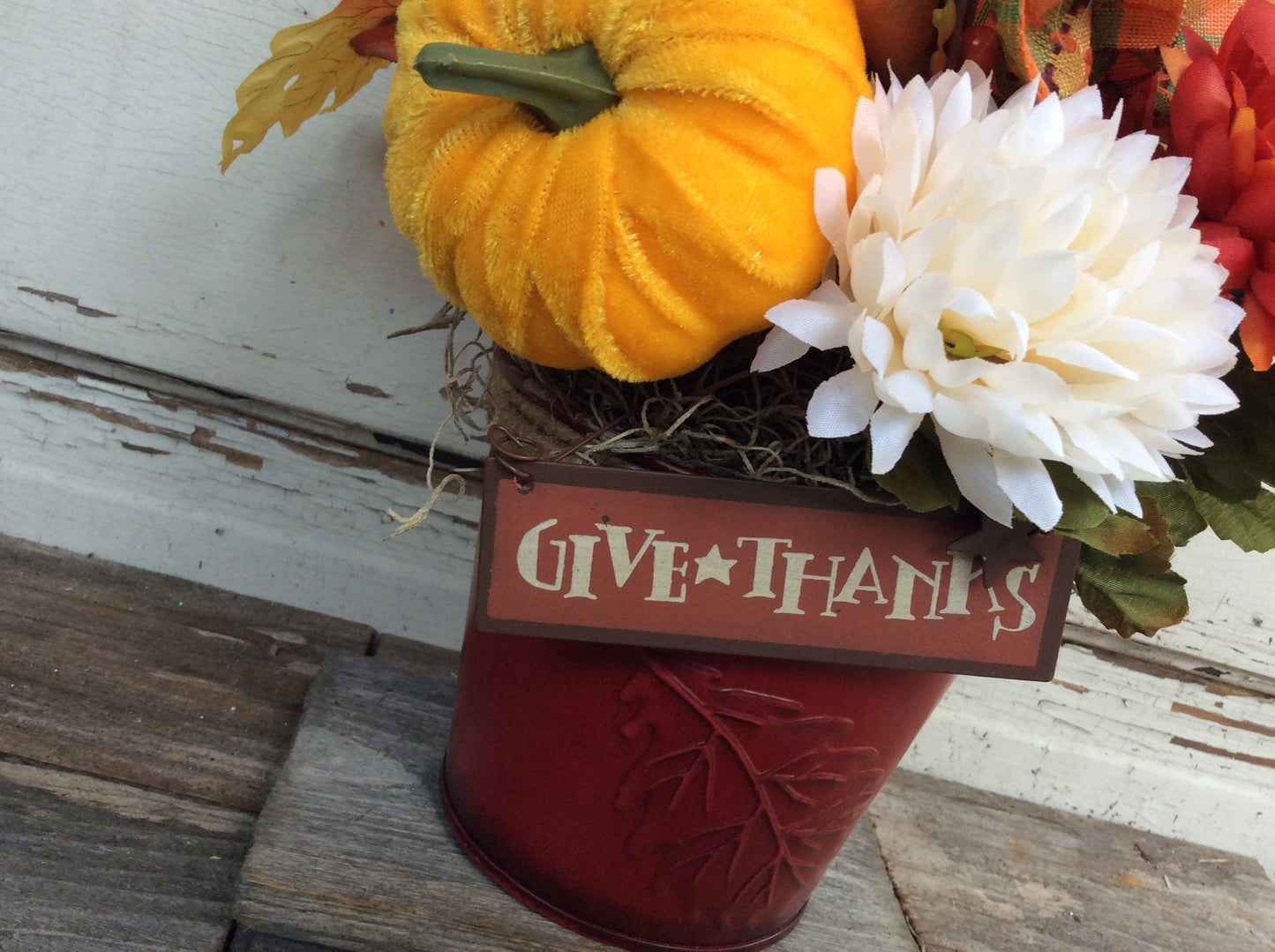 AGD Fall Decor - Give Thanks Floral Metal Planter Centerpiece