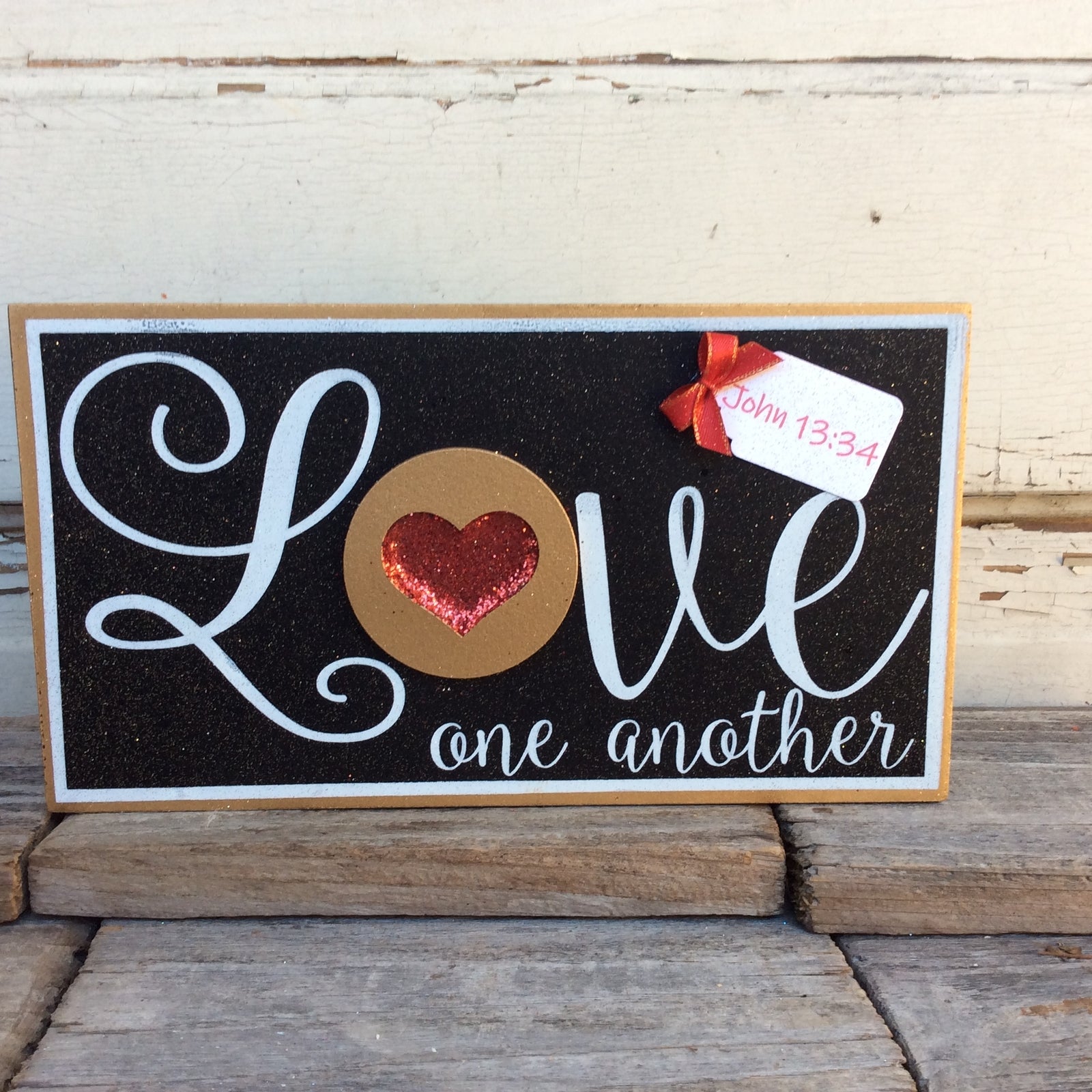 AGD Valentines Decor - Red Heart Love One Another John 13:34