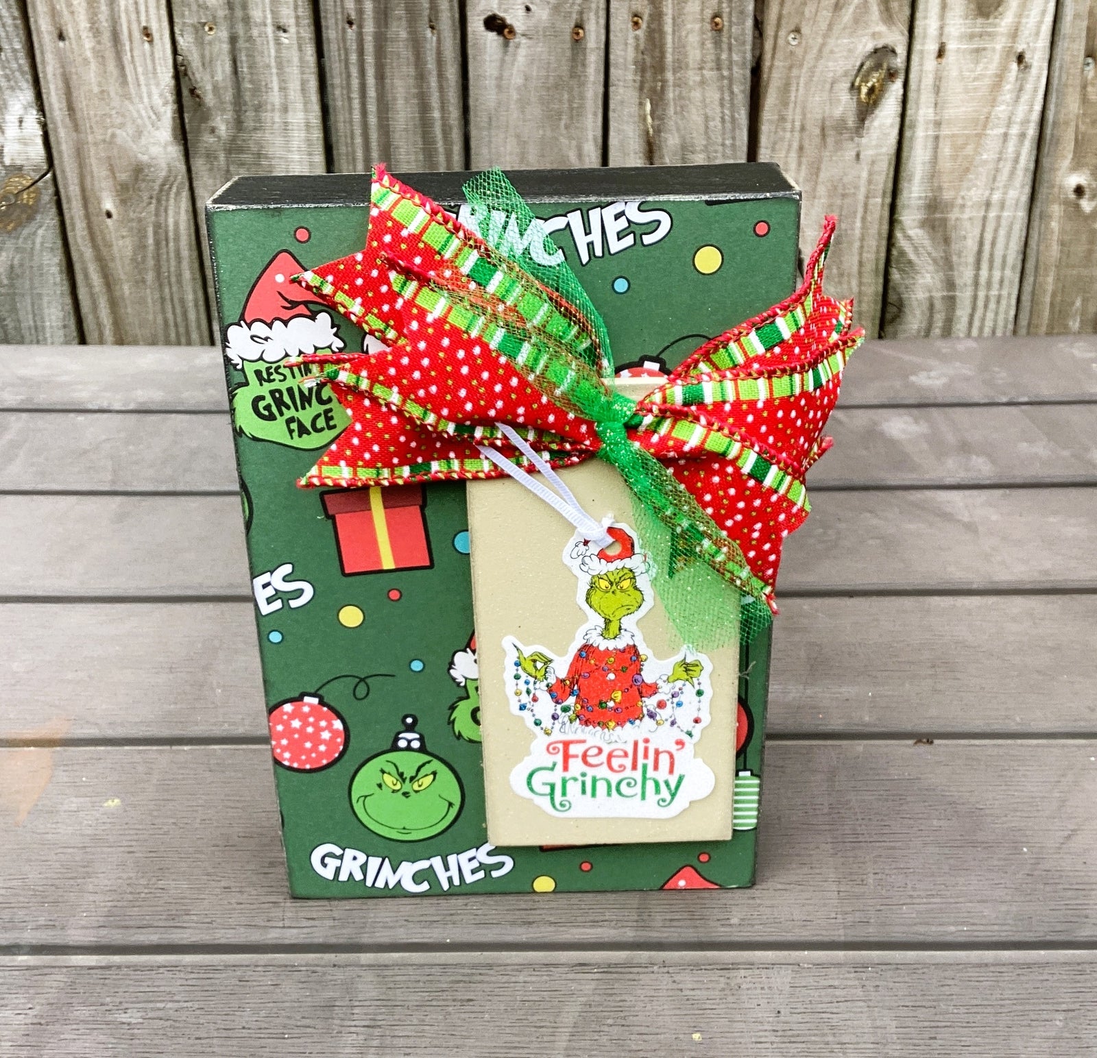 AGD Christmas Decor - Whimsy Red Green Faux Gift Present Box Signs 3pc