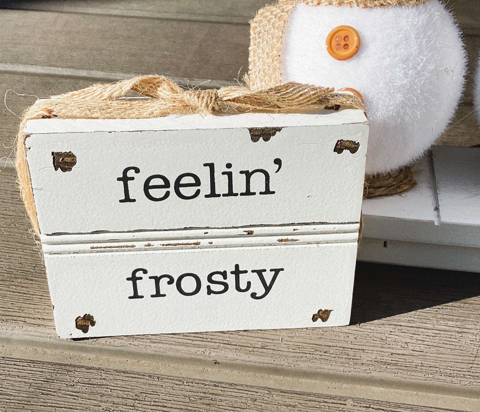 AGD  Christmas Decor - Chippy Wood Feeling Frosty Snowmen Sled 7pc