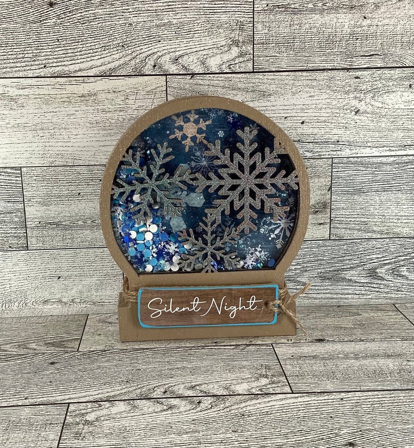 AGD Christmas Decor - Silent Night Snow Globe Chunky Wood Shaker