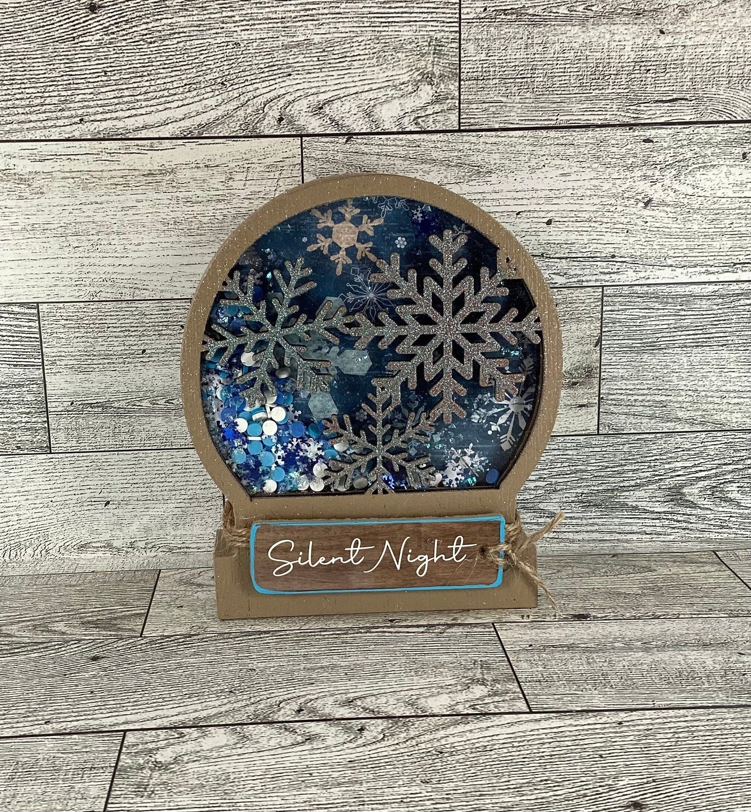 AGD Christmas Decor - Silent Night Snow Globe Chunky Wood Shaker