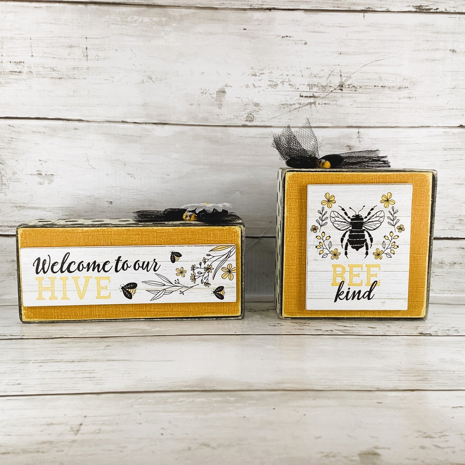AGD Spring Decor - Summer Bee Theme Tier Tray Decor 4pc Set