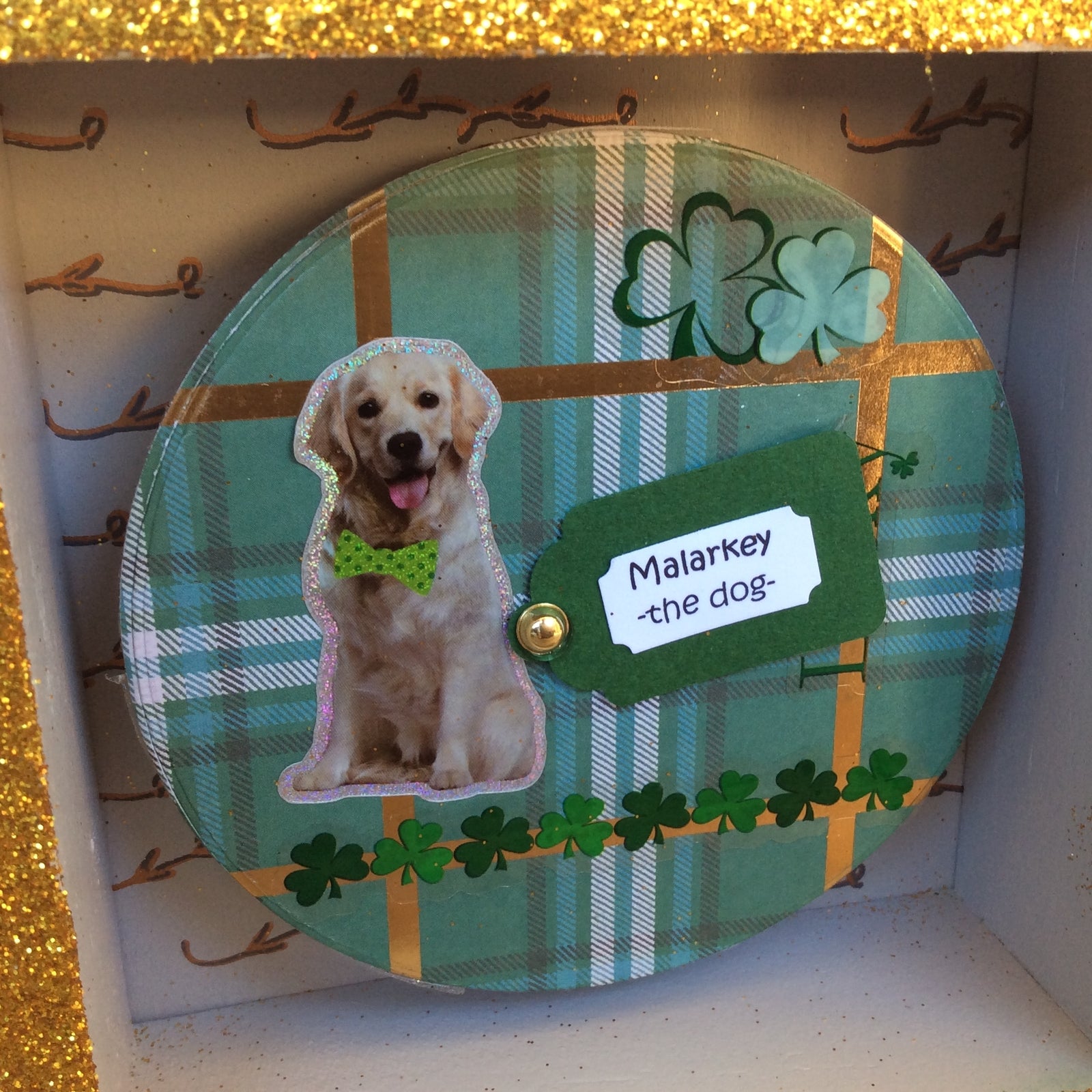 AGD St Patricks Decor - Marlarkey the Puppy Dog Inset Box Sign