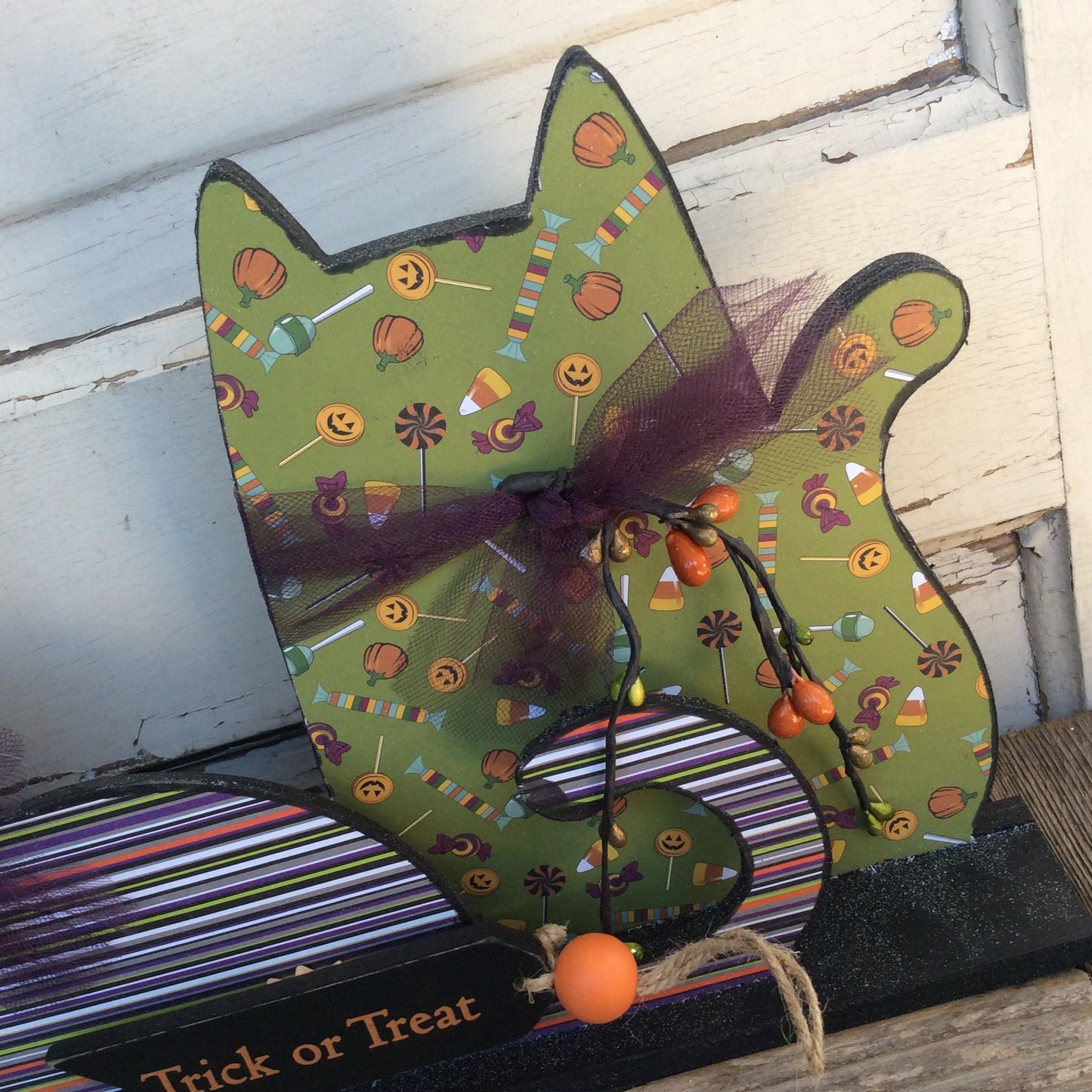 AGD Halloween Decor - Modern Prim Wood Trio Cat Tabletop Decor