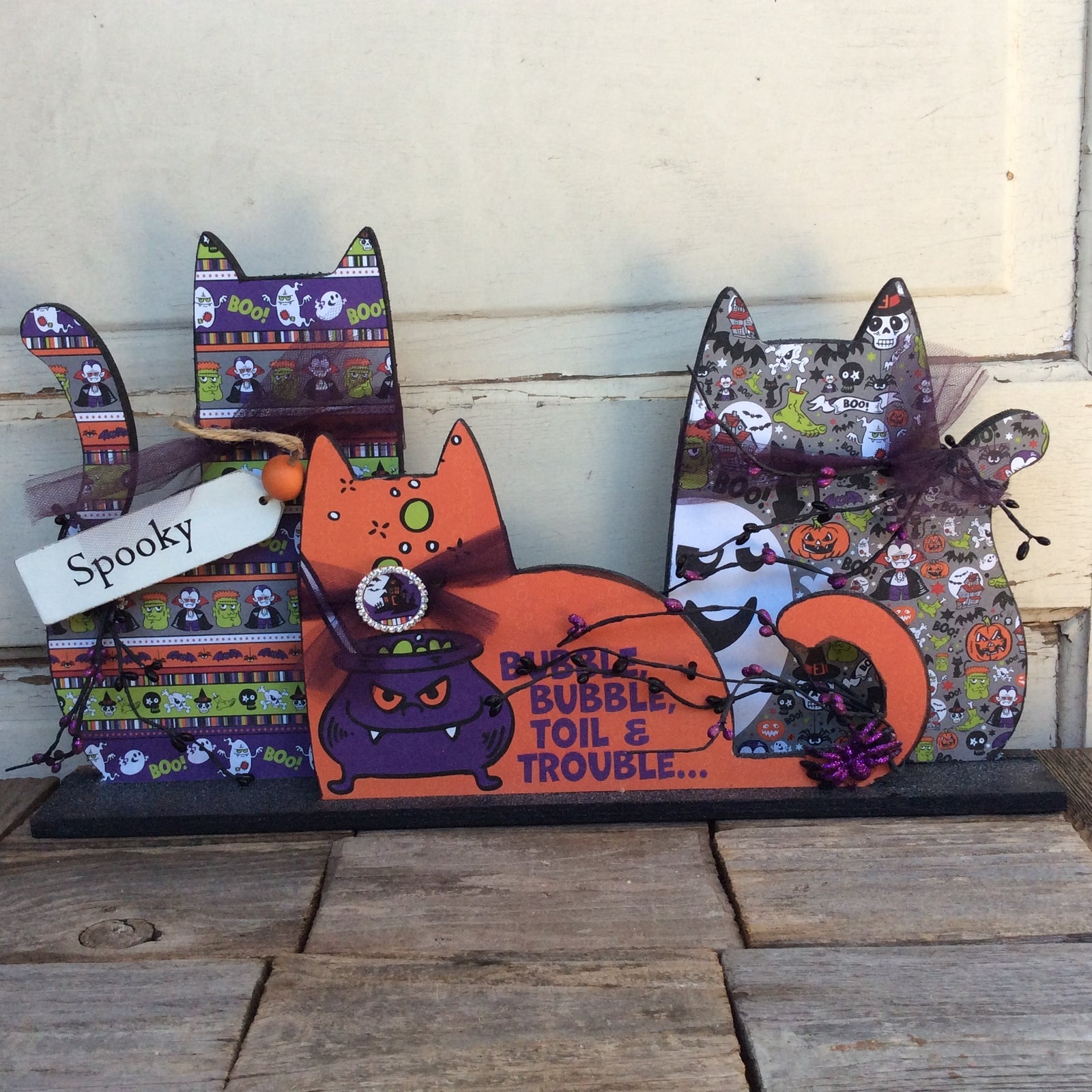 AGD Halloween Decor - Modern Prim Wood Trio Cat Tabletop Decor