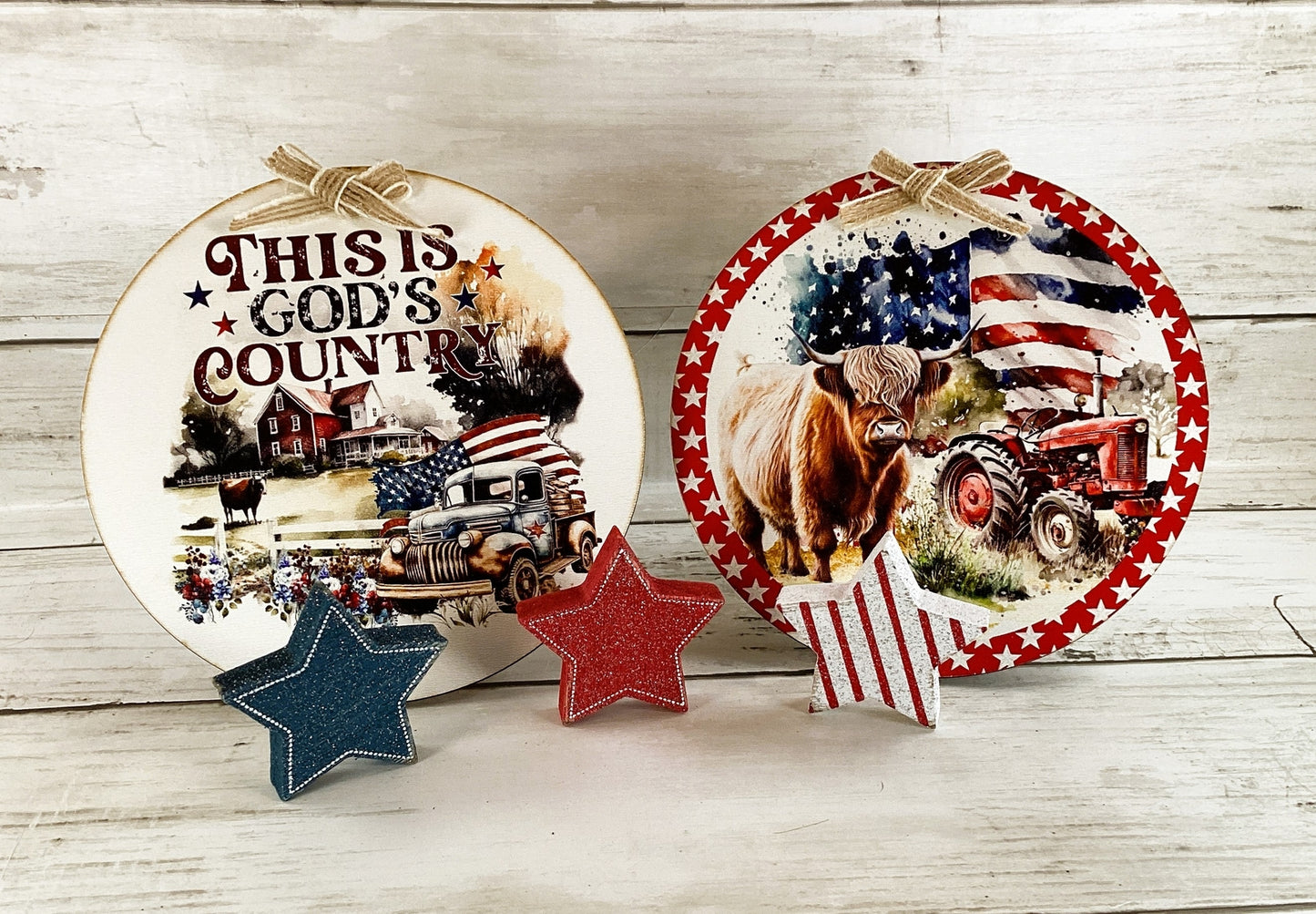 AGD Patriotic Decor -  July 4th Highland Cow Farm Tractor Barn Easel Signs