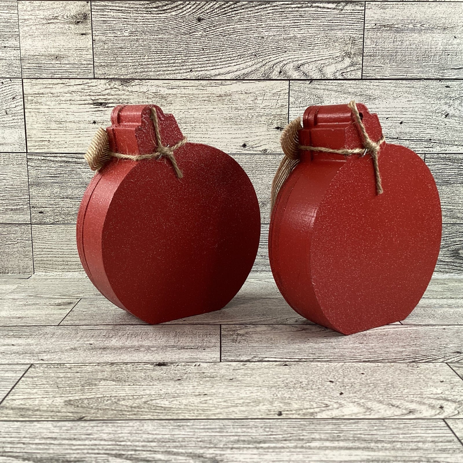 Christmas Decor - Ornament Shape Chunky Wood Dry Shaker 2pc Set