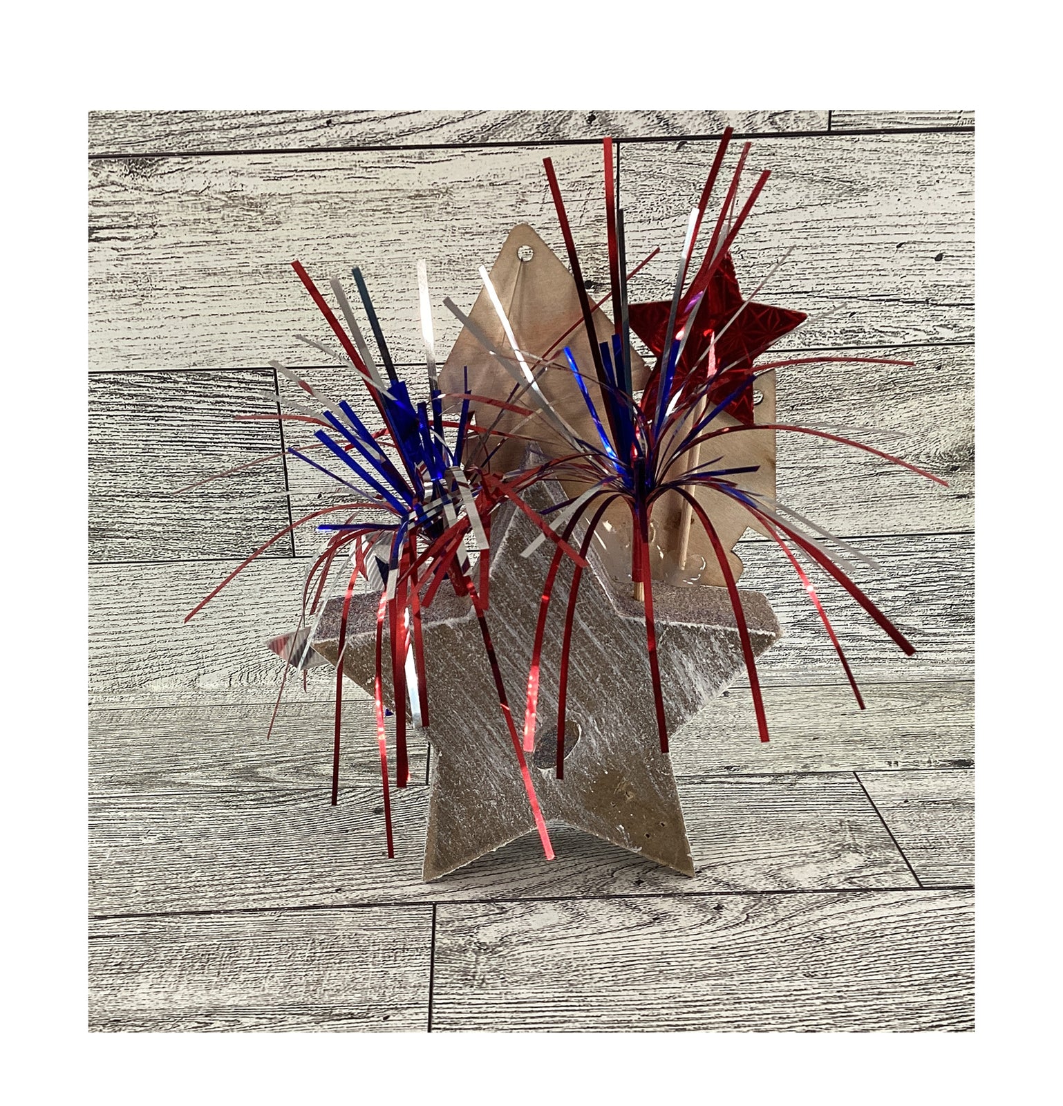 AGD Patriotic Decor - Fireworks Chunky Wood Star Sitter