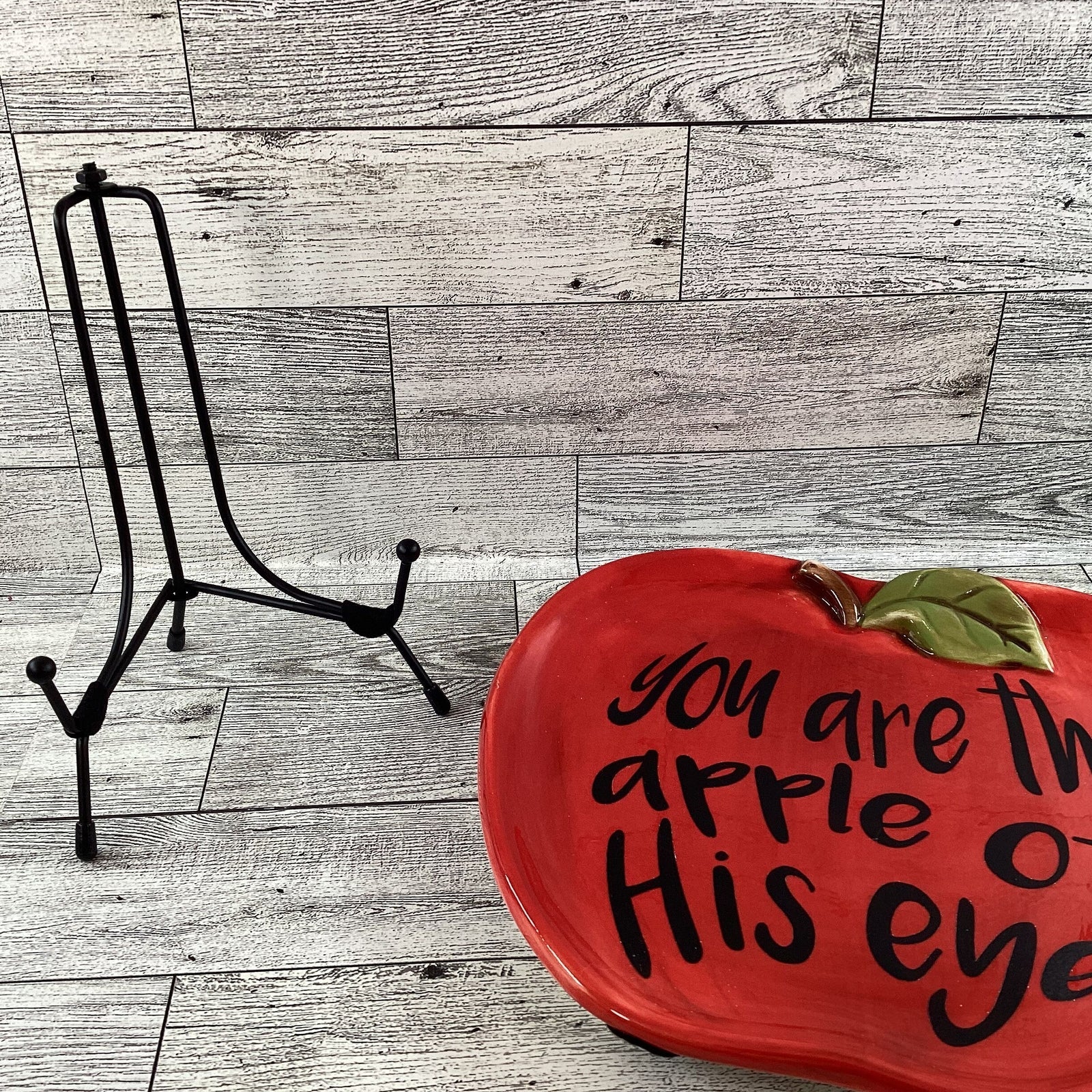 AGD School Decor - Ceramic Apple of His Eye Easel Display