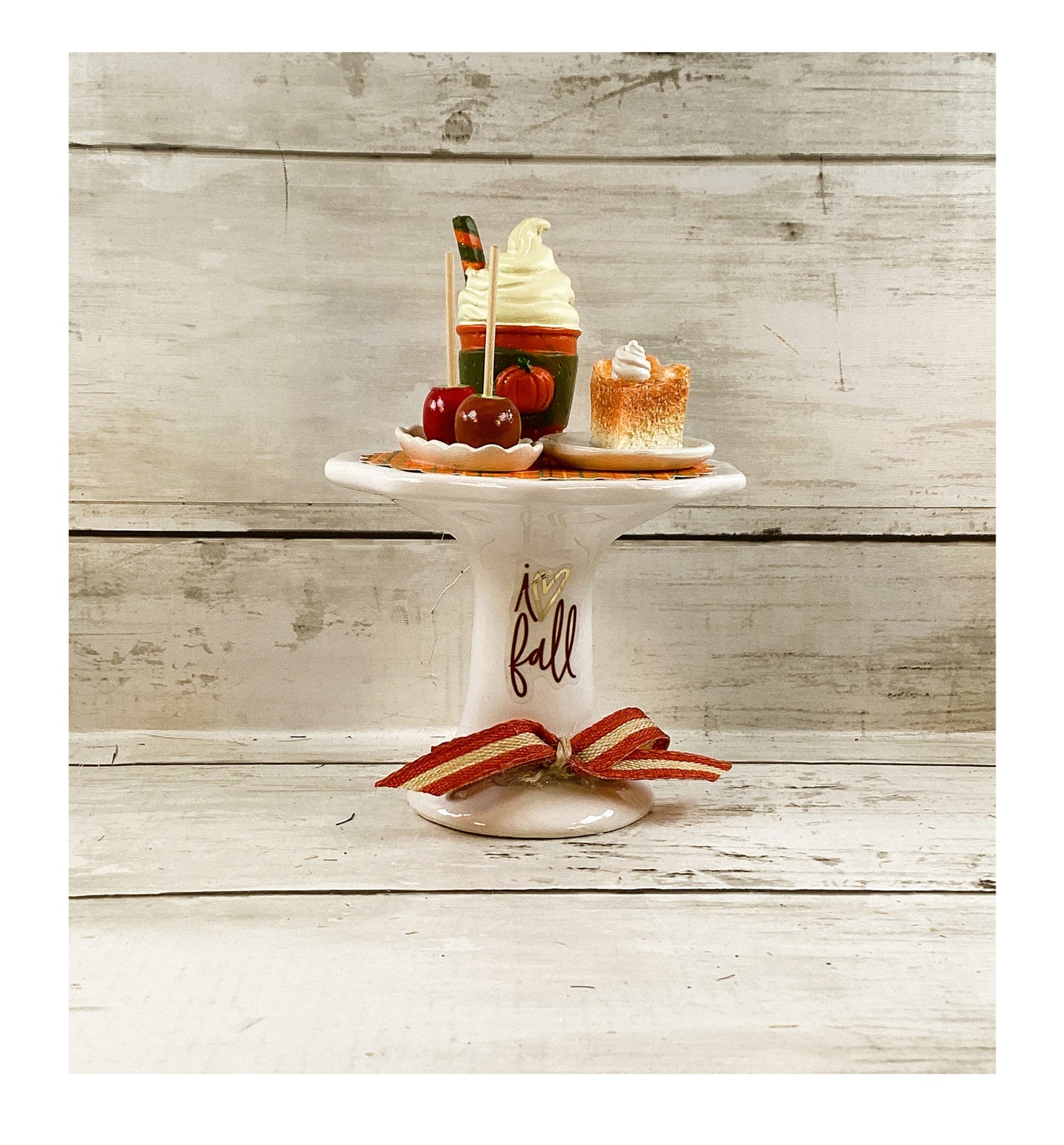 AGD Fall Decor - Pumpkin Spice Latte Pie Caramel Apple Risers 1pc