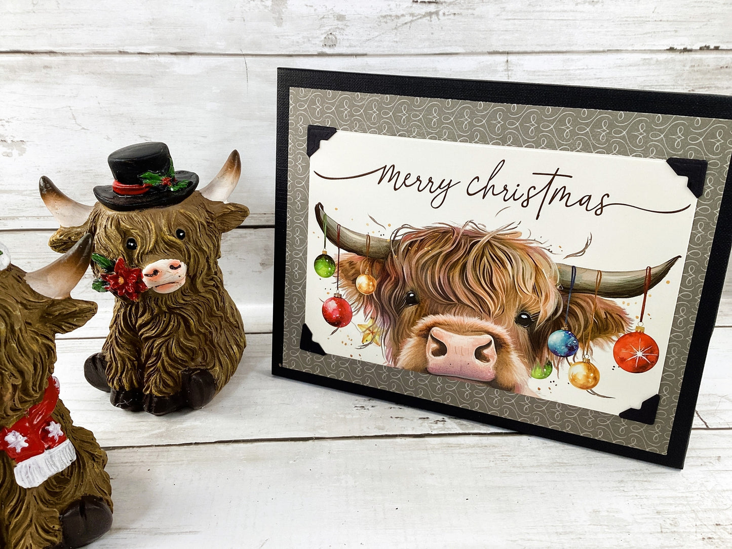 AGD Christmas Decor - Resin Scottish Highland Cow Couple Figurines 3pc Set