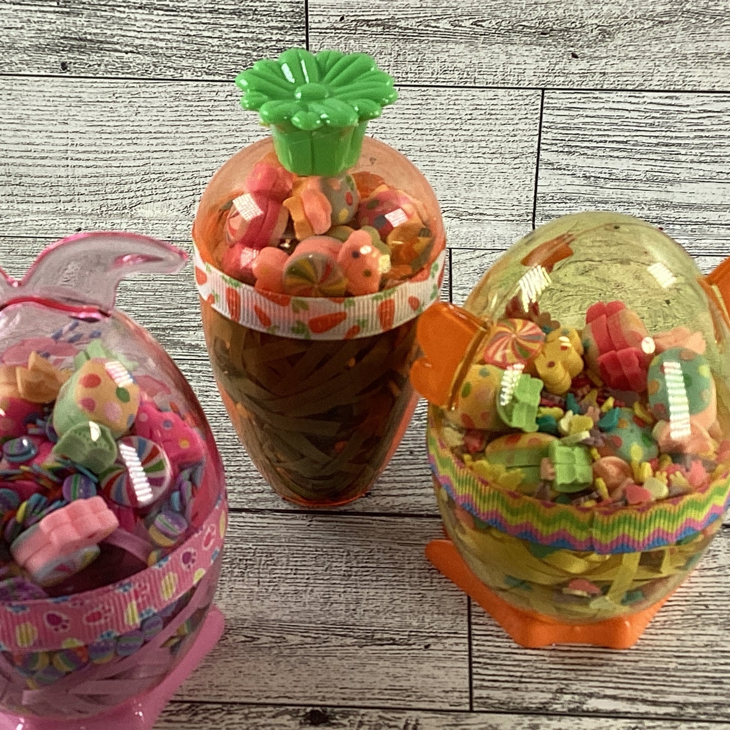 AGD Easter Decor - Plastic Carrot Egg Chick Filled Shaker Sitter 3pc Set