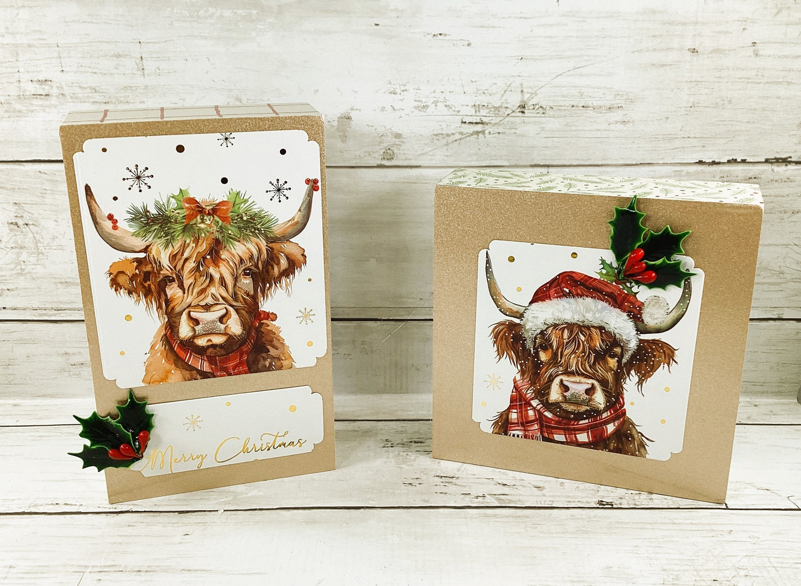 AGD Christmas Decor - Highland Scottish Cow Tabletop Box Signs 2pc Set