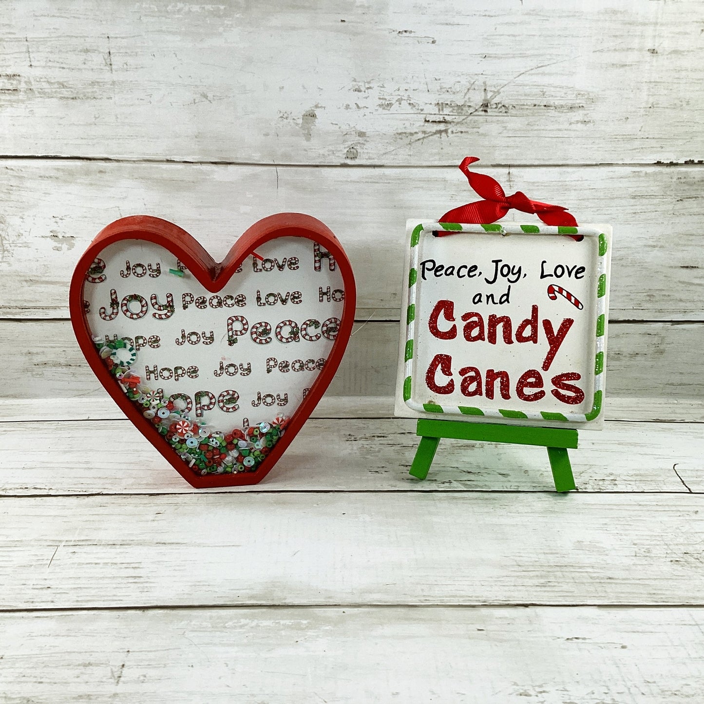 AGD Christmas Decor - Candy Cane Chunky Heart Dry Shaker & Sign