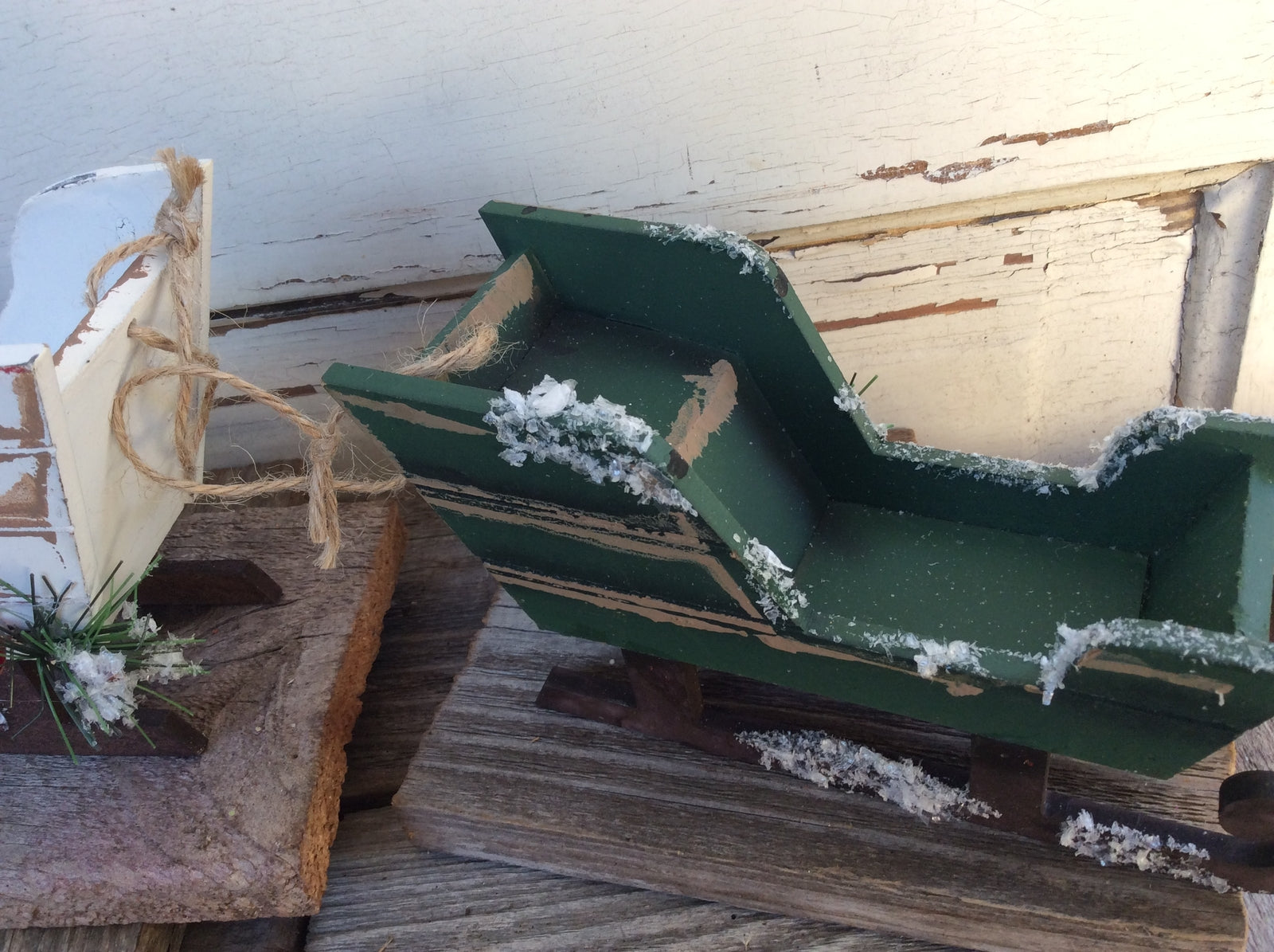 AGD Christmas Decor - Oh What Fun! Prim Wood Sleigh Display