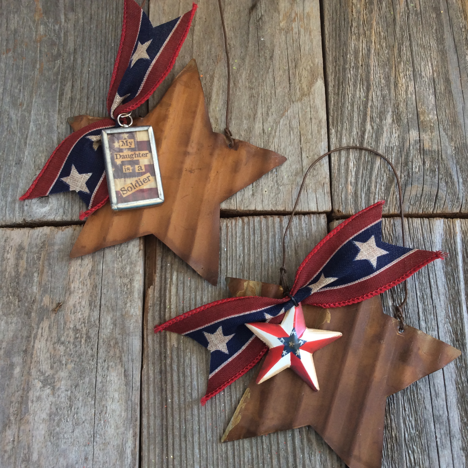 AGD Patriotic Decor - Daughter Soldier Rusty Star Ornament 2pc.