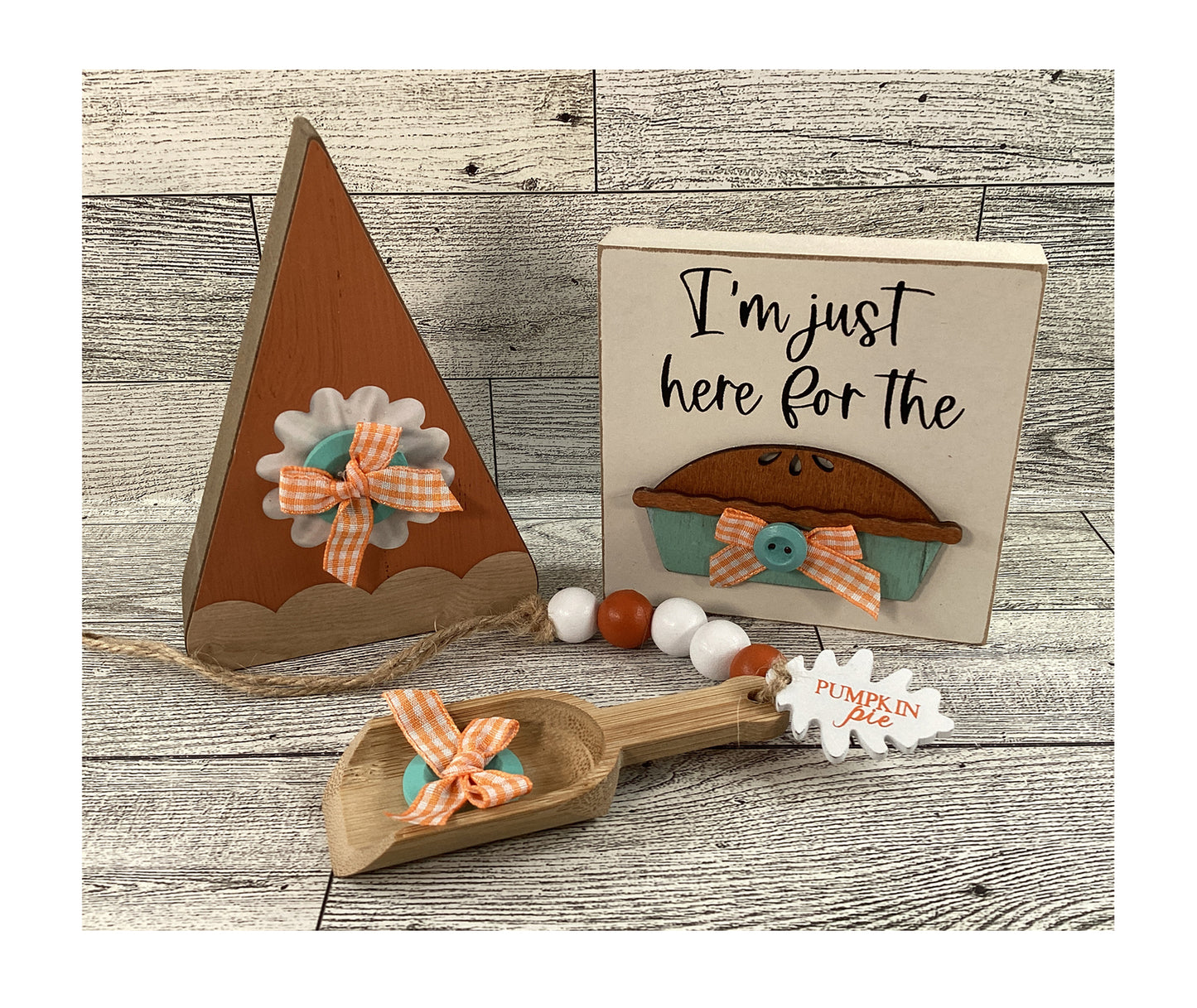 AGD Fall Decor - Pumpkin Pie Slice  Sign Spoon Garland 3pc Set