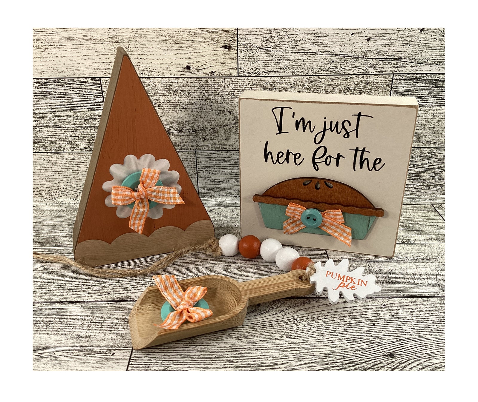 AGD Fall Decor - Pumpkin Pie Slice  Sign Spoon Garland 3pc Set